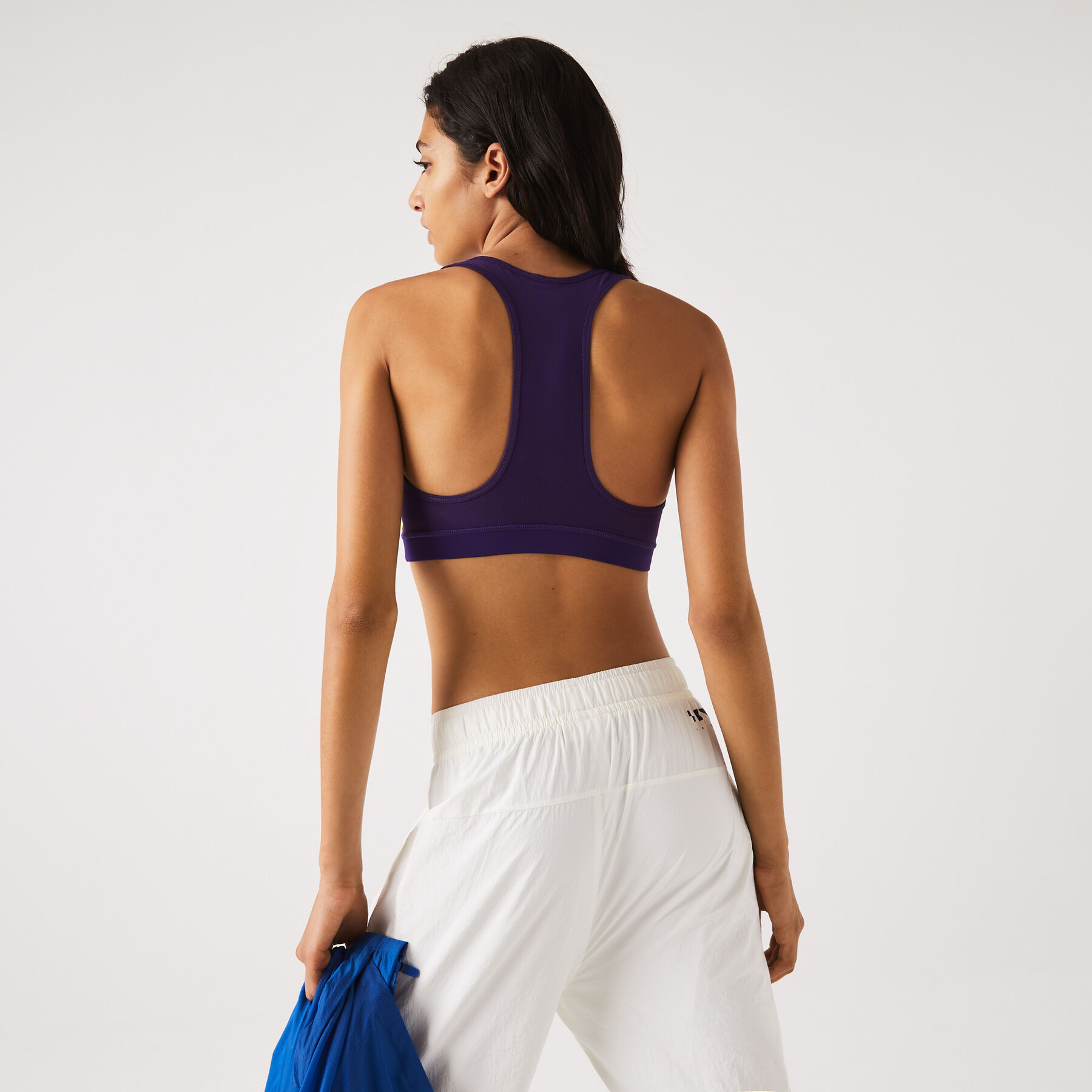 حمالة صدر مقسمة بألوان بوليستر معاد تدويره للنساء من مجموعة Lacoste SPORT لاكوست حمالة صدر مقسمة بألوان بوليستر معاد تدويره للنساء من مجموعة lacoste sport