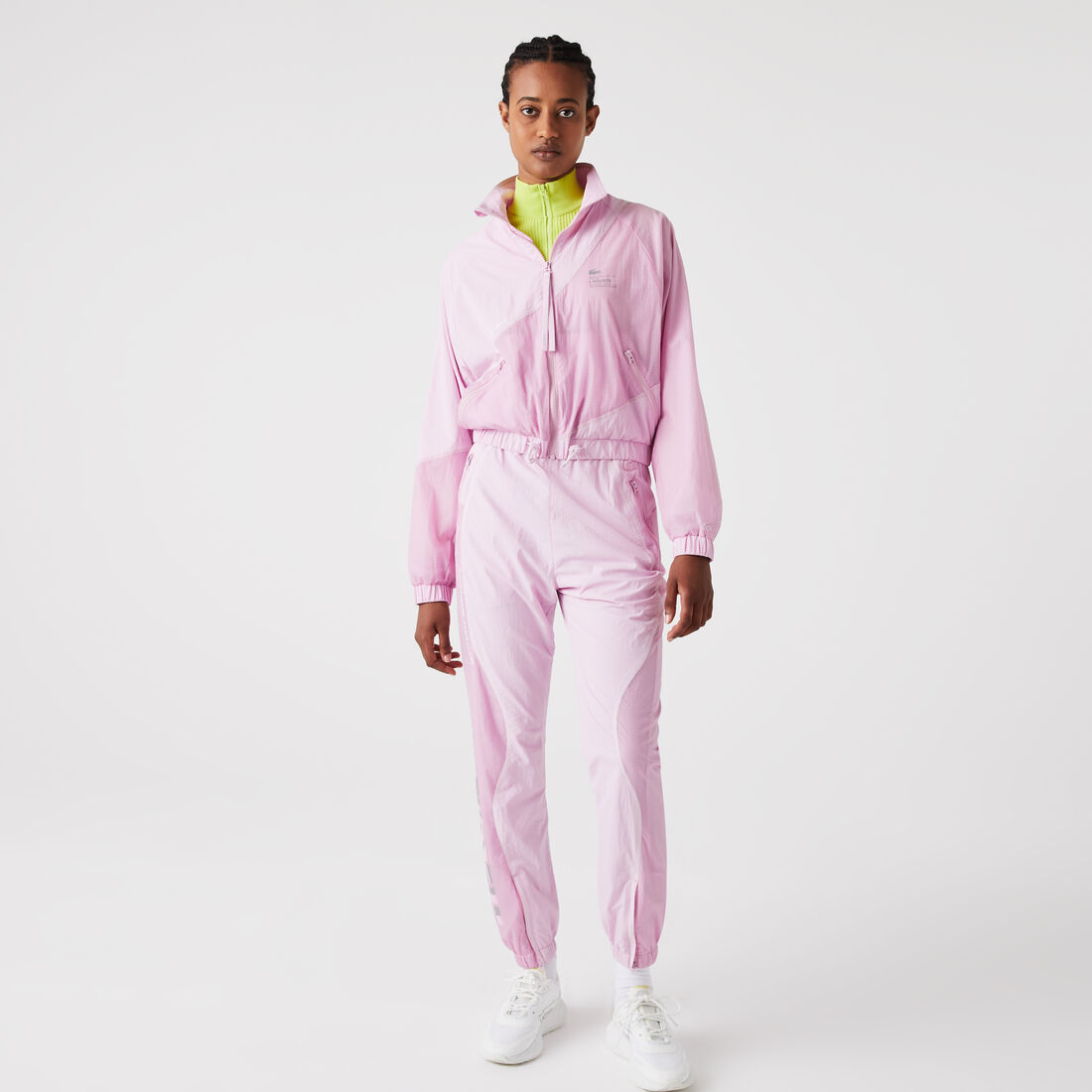 جاكيت لاكوست نايلون ببطانة شبكية للنساء جاكيت لاكوست نايلون ببطانة شبكية للنساء