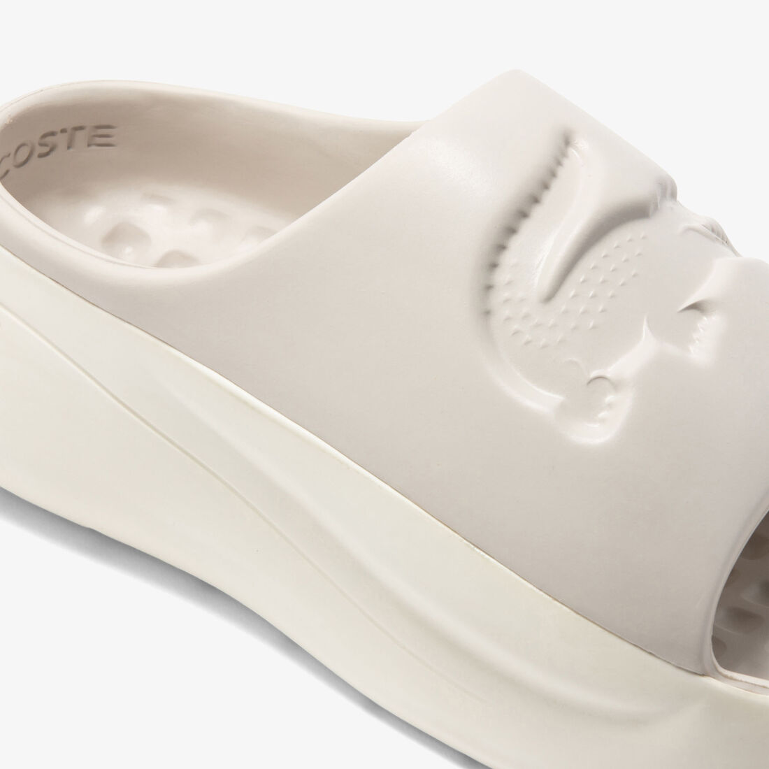 حذاء مفتوح لاكوست 3.0 من خامات صناعية للرجال مجموعة Croco حذاء مفتوح لاكوست 3.0 من خامات صناعية للرجال مجموعة Croco