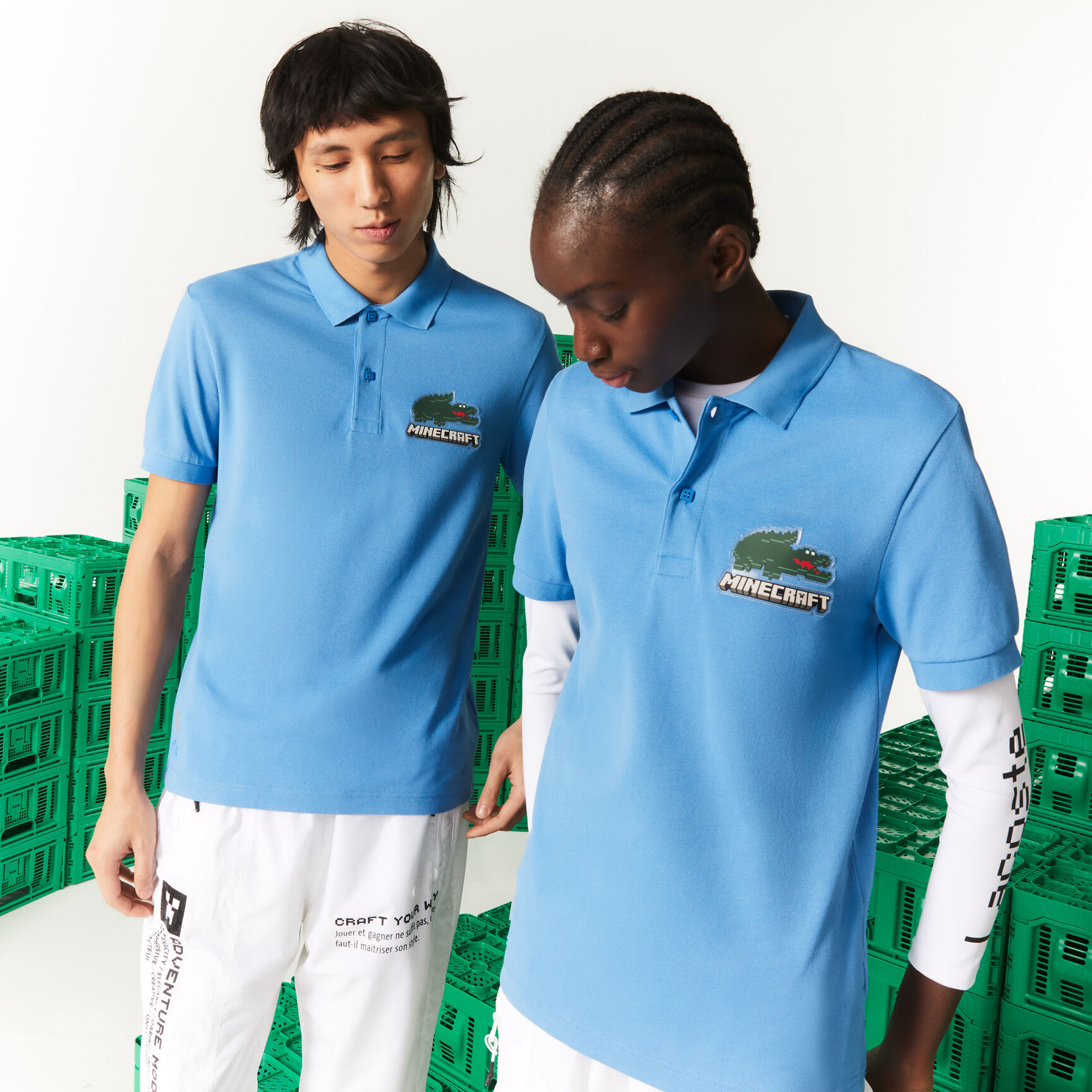 تيشيرت بولو قطن عضوي بقصة كلاسيكية للجنسين مجموعة Lacoste x Minecraft