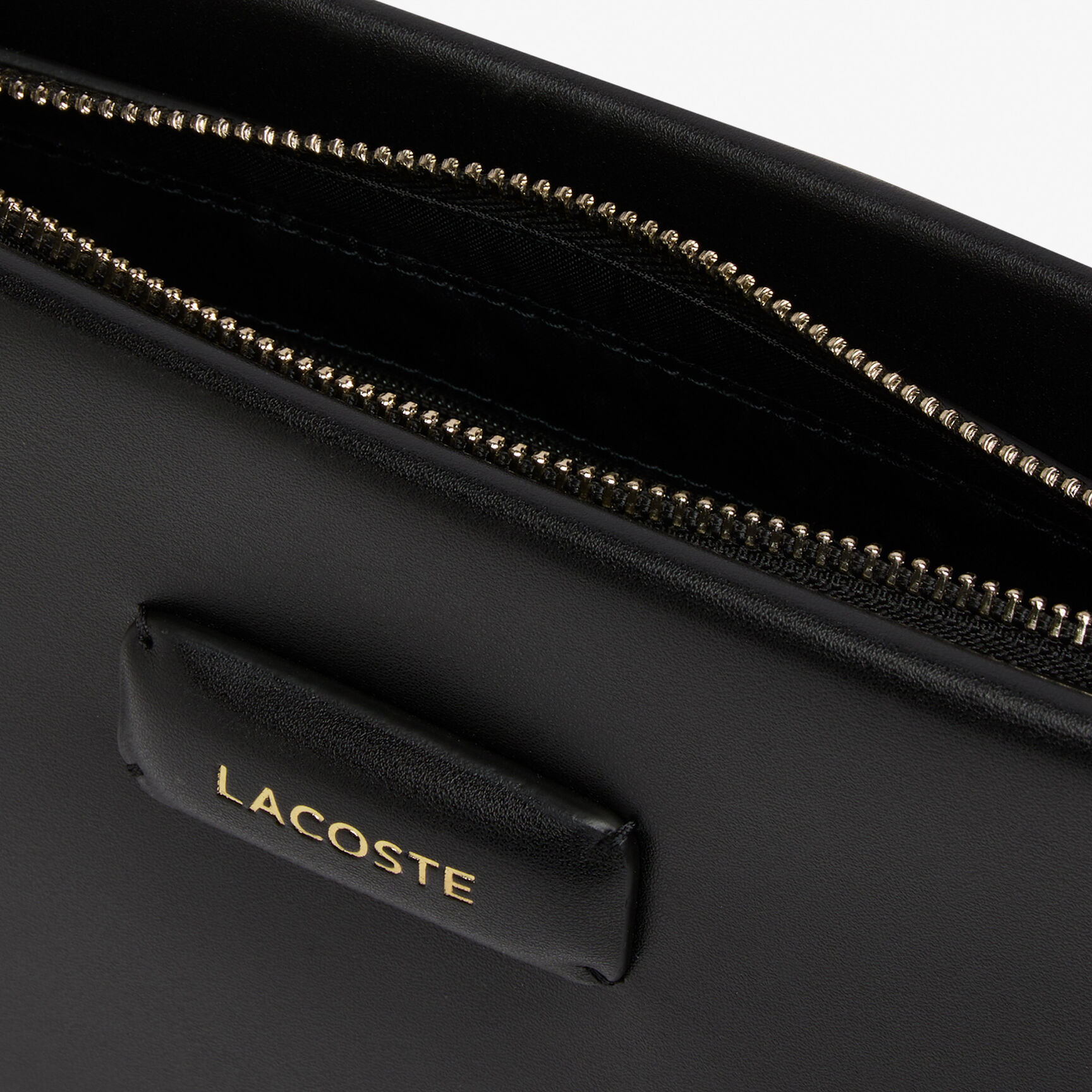 حقيبة هوبو لاكوست صغيرة كاجوال