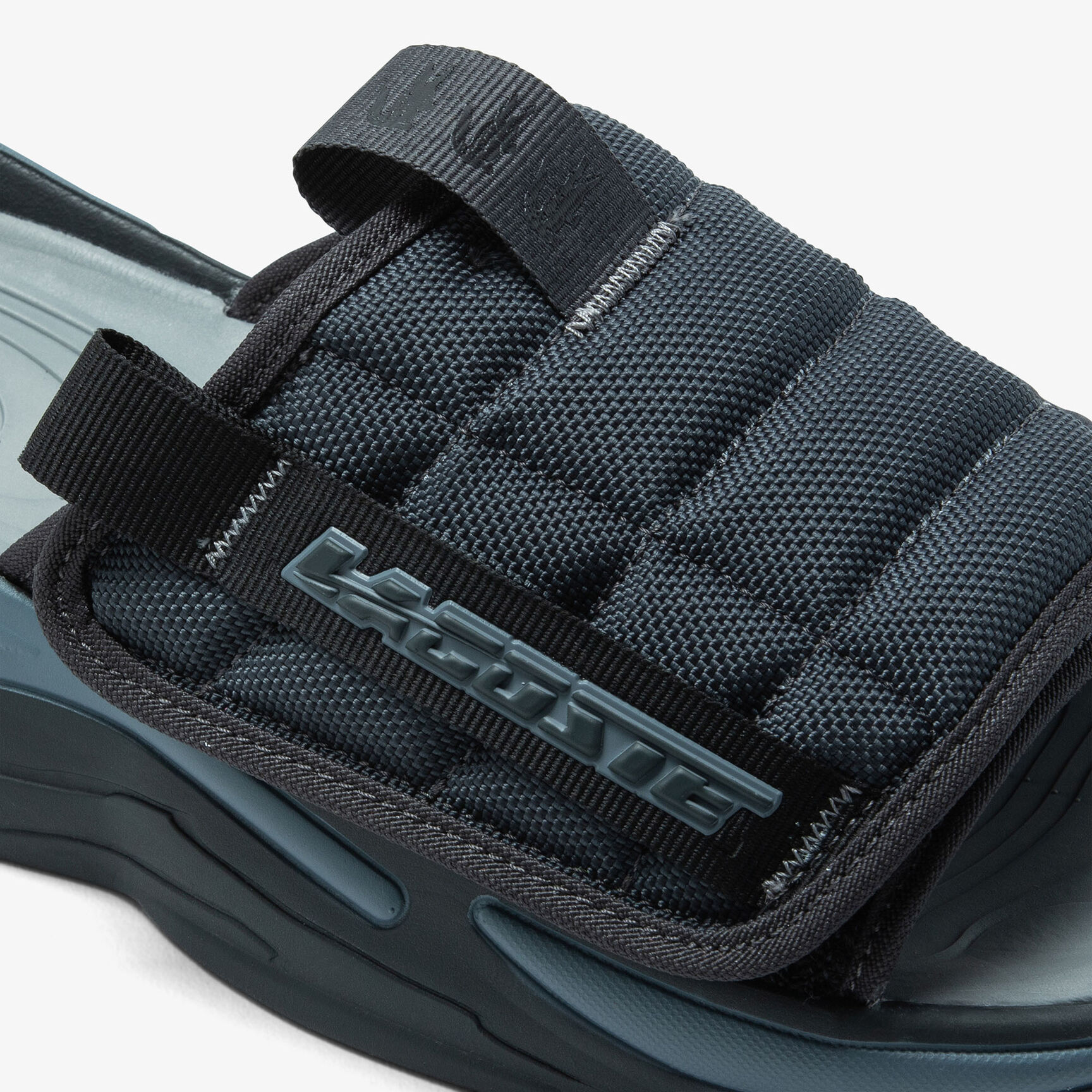 حذاء مفتوح لاكوست ايس سلايد من خامات صناعية للرجال