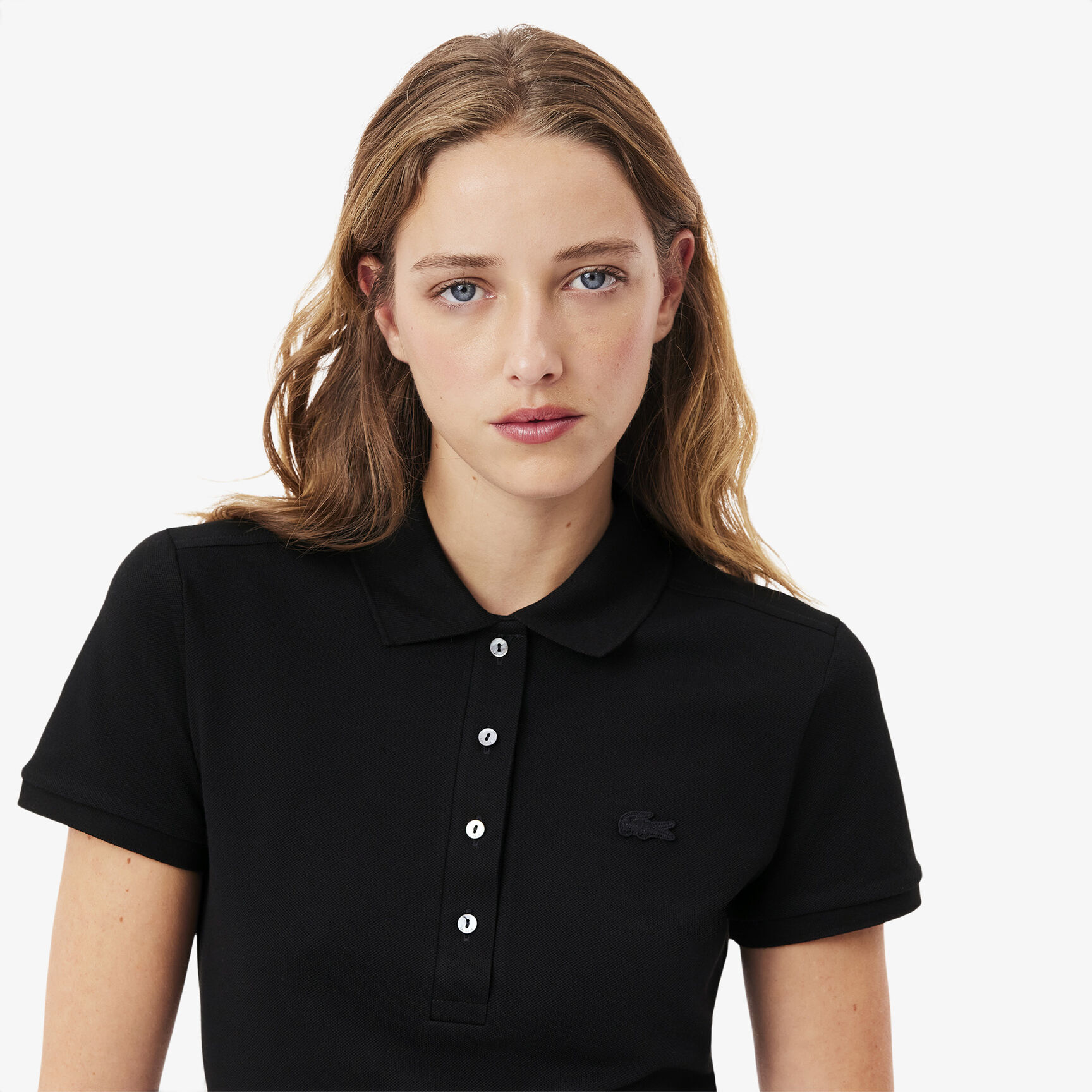 تيشيرت بولو L.12.D بقصة ضيقة من قماش بيتي بيكيه المطاطي تيشيرت بولو L.12.D بقصة ضيقة من قماش بيتي بيكيه المطاطي