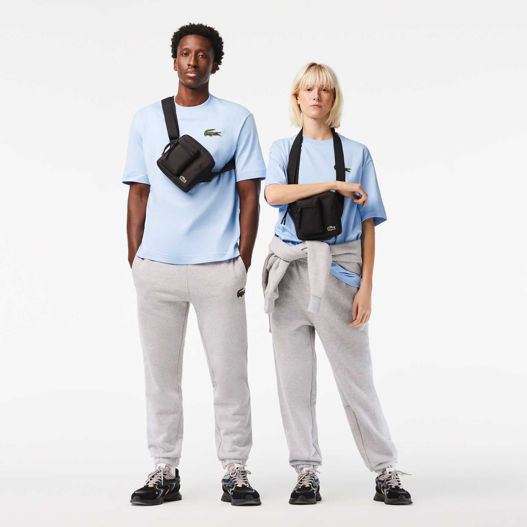 حقيبة كتف كاميرا لاكوست بسحّاب قابل للتعديل للجنسين حقيبة كتف كاميرا لاكوست بسحّاب قابل للتعديل للجنسين