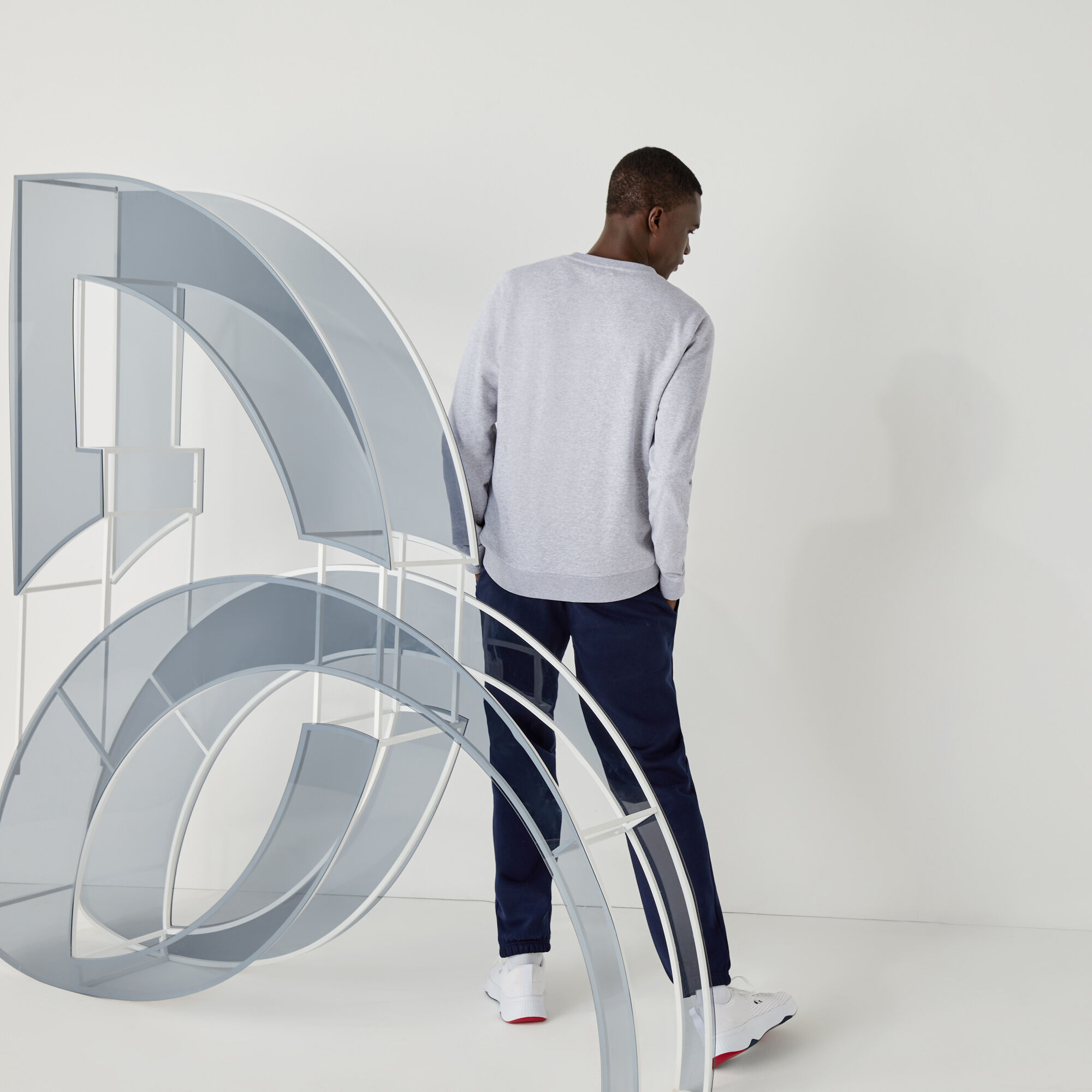 سويت شيرت صوف من مجموعة Lacoste SPORT بالتعاون مع تصميم Youssef SY للرجال سويت شيرت صوف من مجموعة Lacoste SPORT بالتعاون مع تصميم Youssef SY للرجال