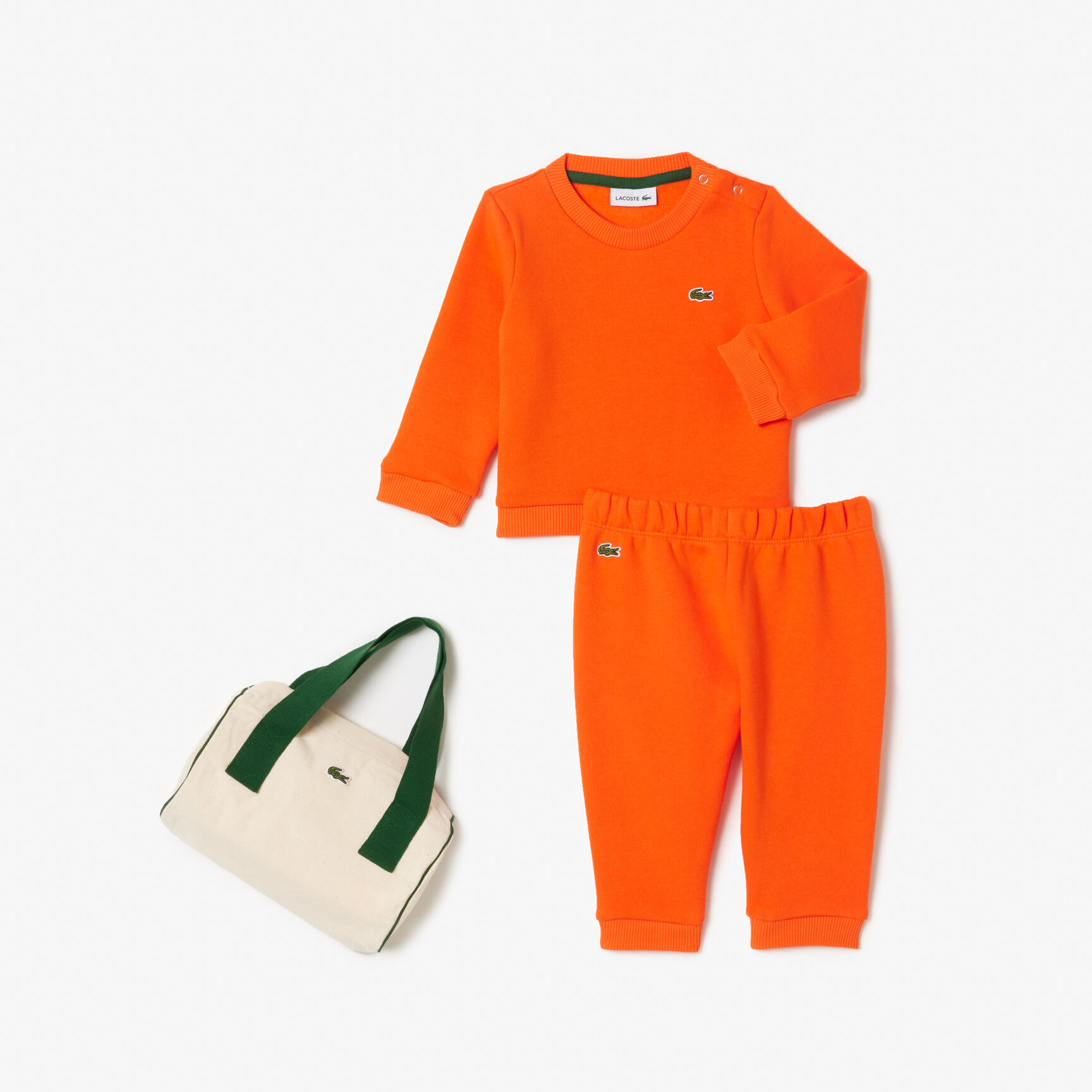 بدلة رياضية للأطفال بدلة رياضية للأطفال