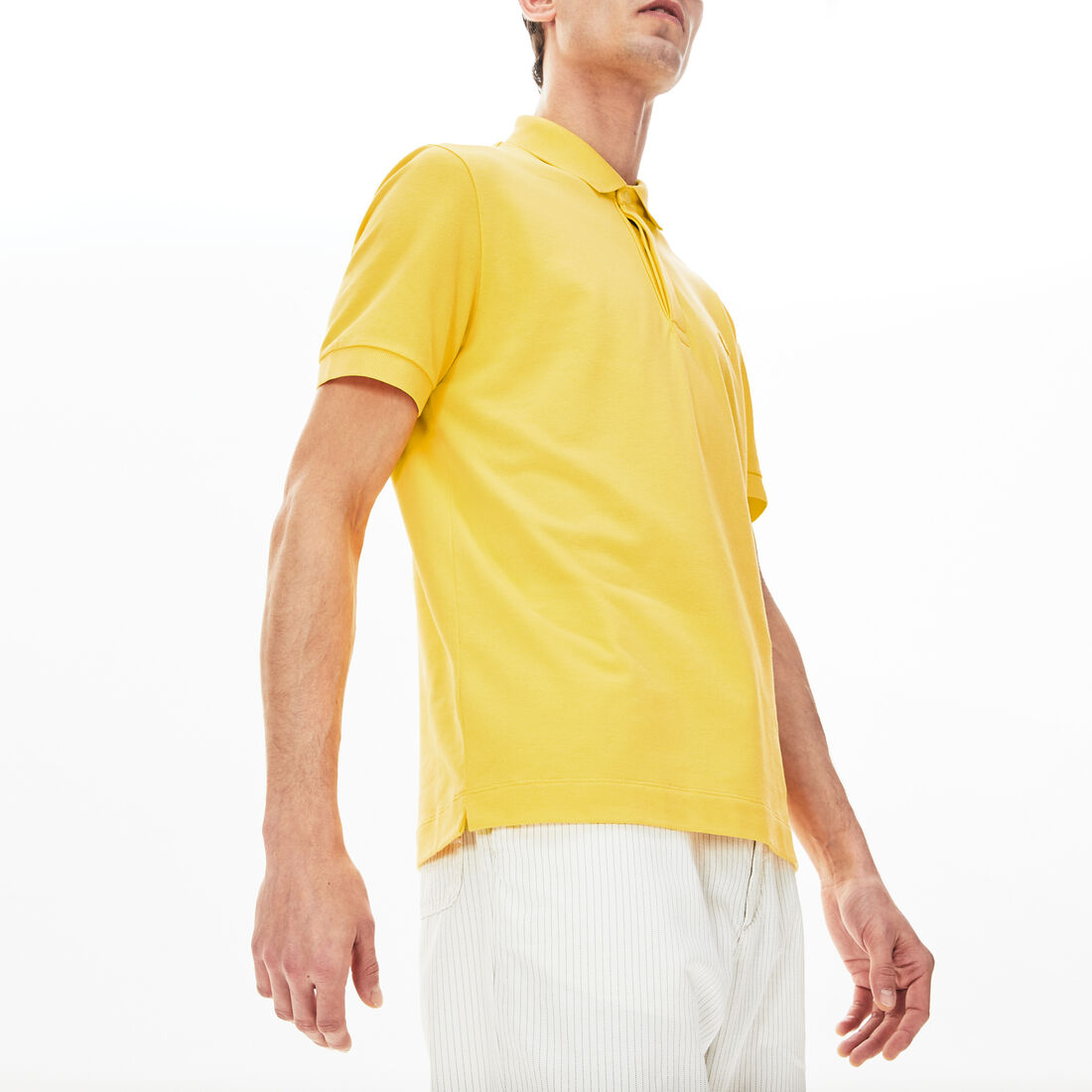 قميص بولو بيكيه باريسي بقصة عادية قميص بولو بيكيه باريسي بقصة عادية