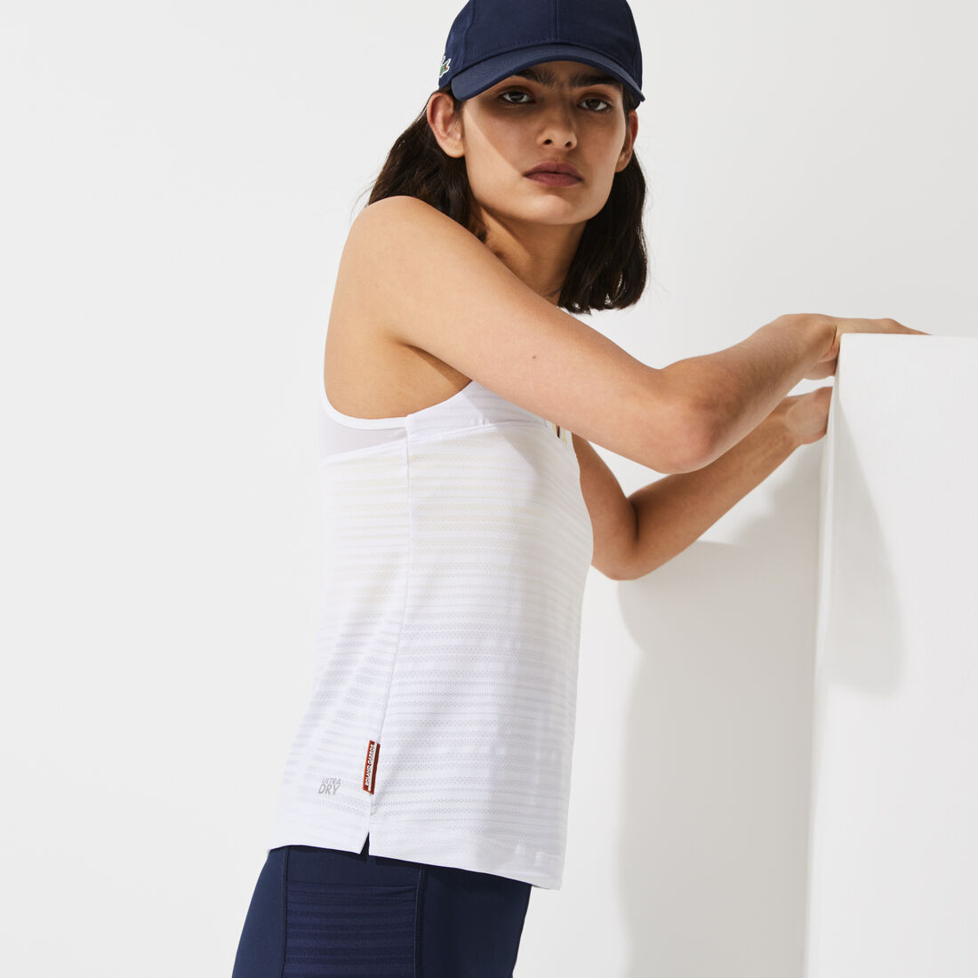 قميص حمالات للنساء مزدوج الخامة مجموعة Lacoste SPORT قميص حمالات للنساء مزدوج الخامة مجموعة Lacoste SPORT