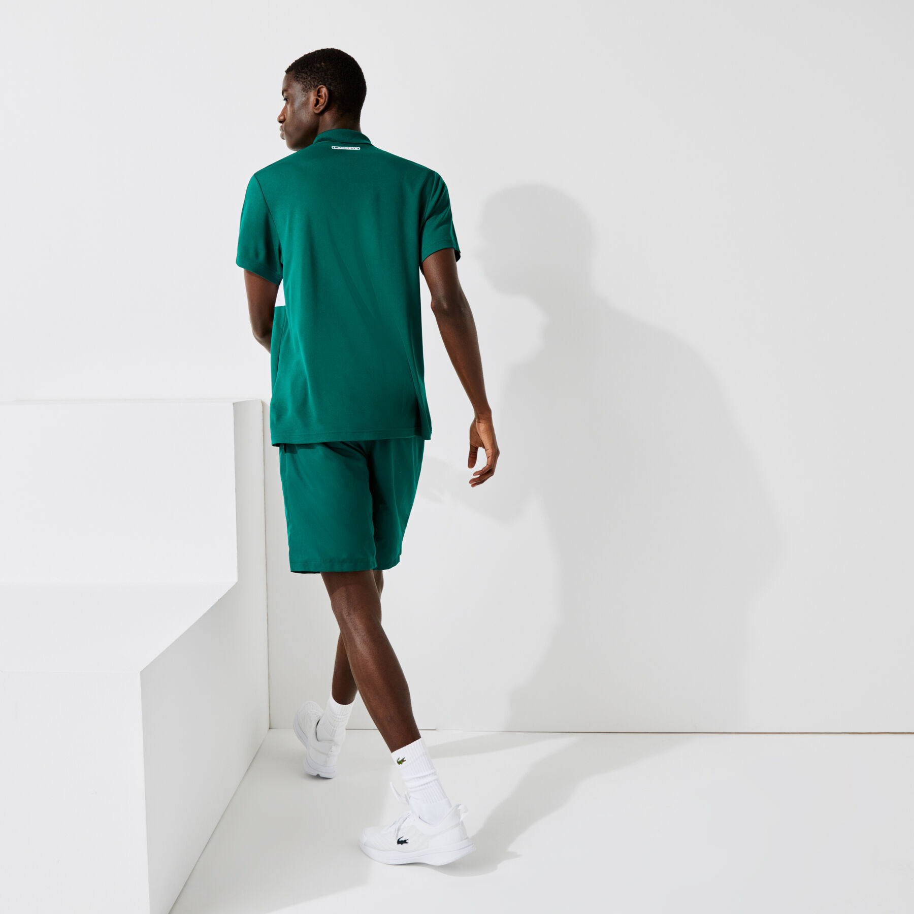 قميص بولو للتنس للرجال من البيكيه المسامي المقاوم مجموعة Lacoste SPORT لاكوست قميص بولو للتنس للرجال من البيكيه المسامي المقاوم مجموعة lacoste sport