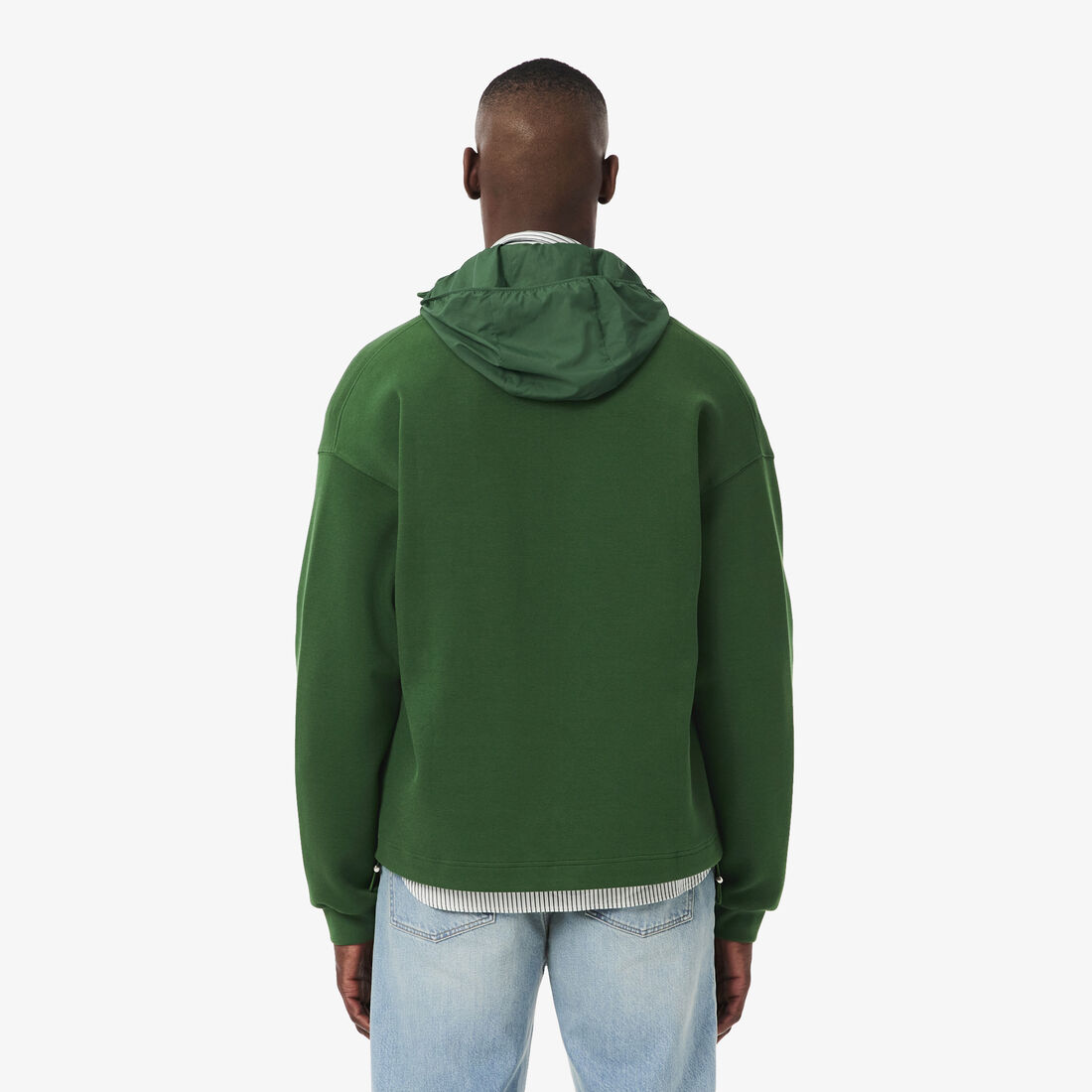 سويت شيرت فضفاض بشعار مميز سويت شيرت فضفاض بشعار مميز