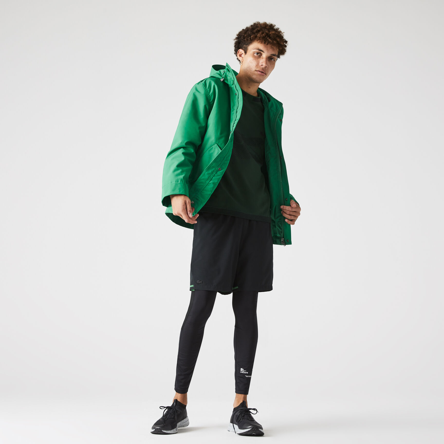 جاكيت باركا قصير مزيج قطن مقاوم للماء بغطاء رأس للرجال