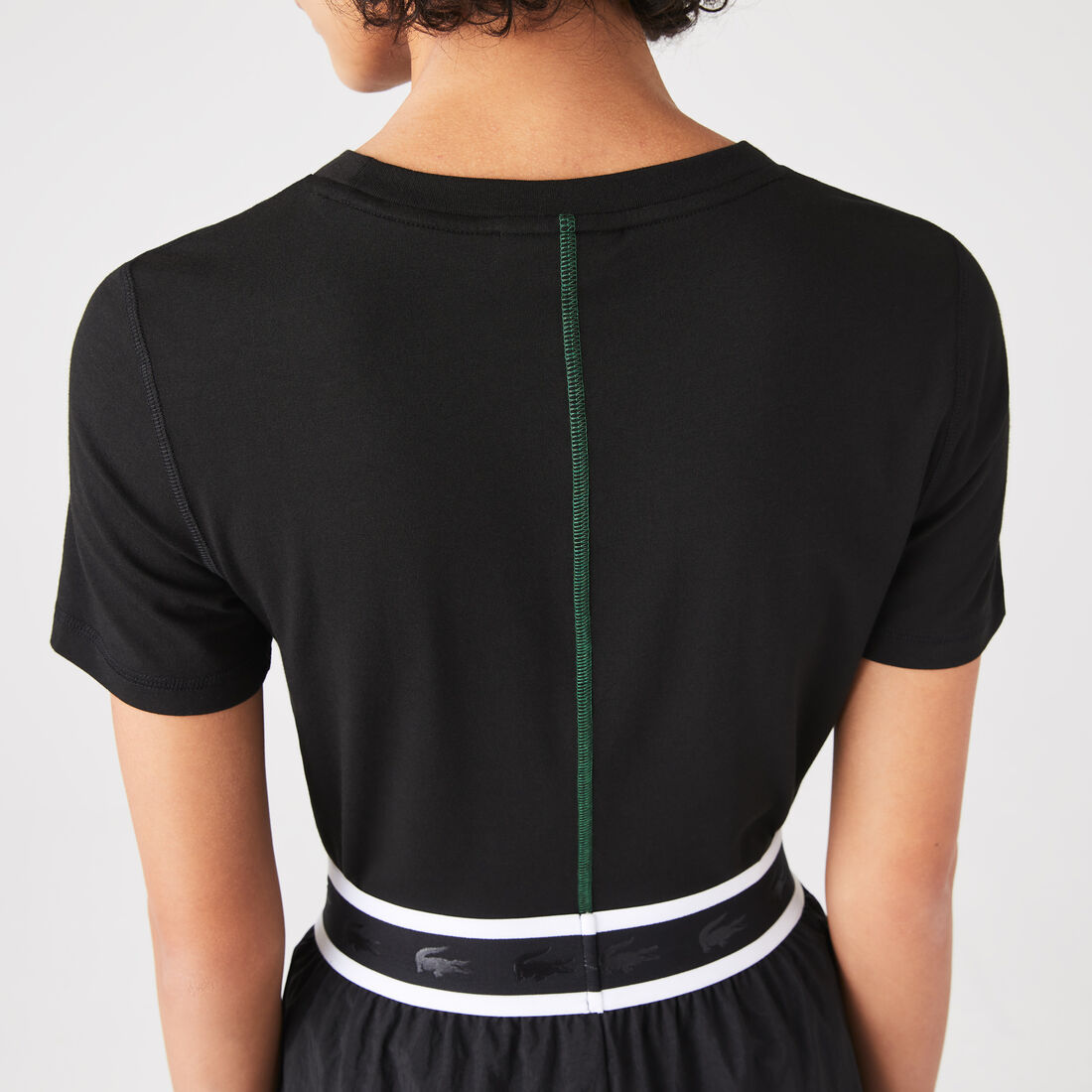 تيشيرت من مزيج قطن بفتحة رقبة مستديرة للنساء تيشيرت من مزيج قطن بفتحة رقبة مستديرة للنساء