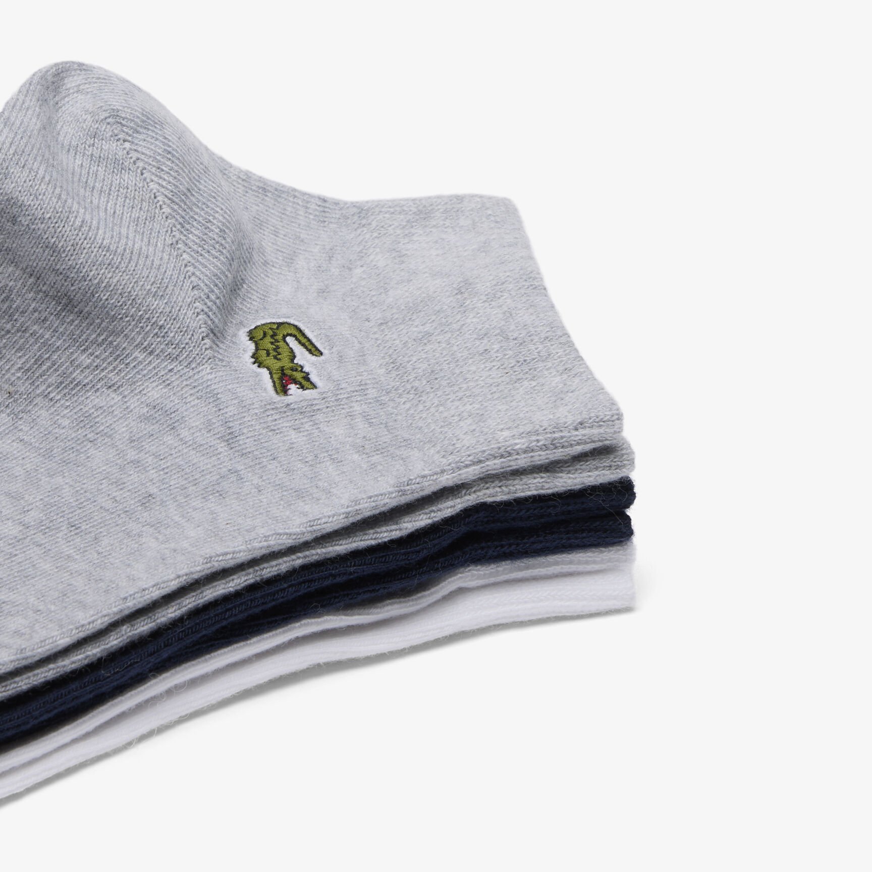 مجموعة من 3 جوارب قصيرة مجموعة من 3 جوارب قصيرة