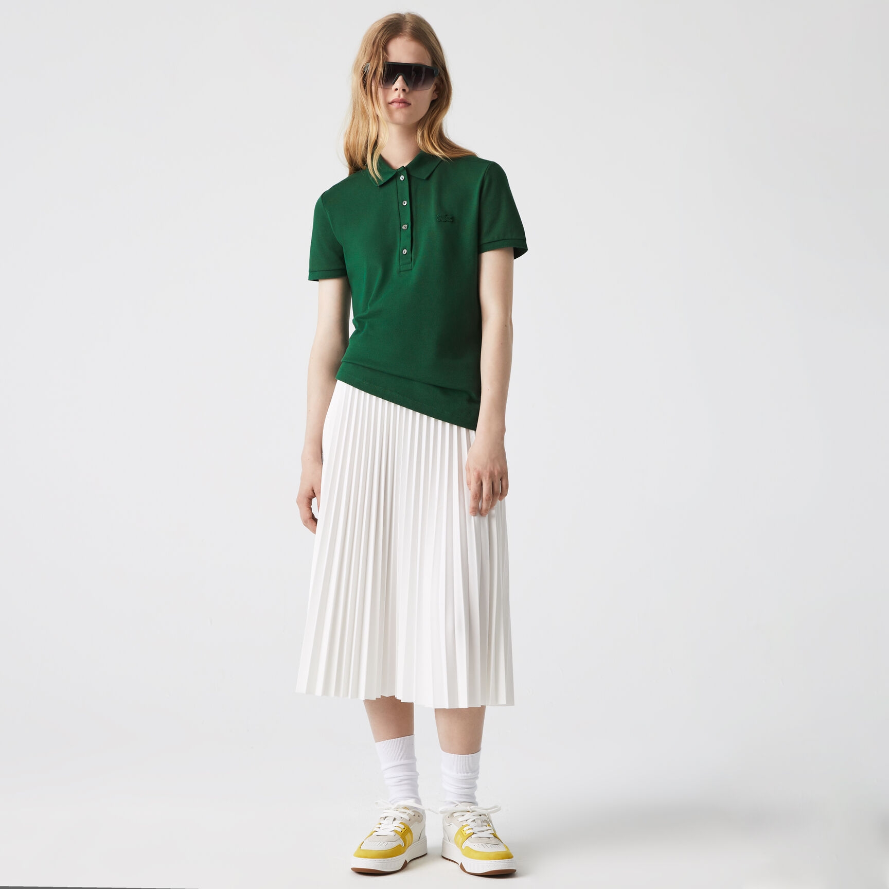 تيشيرت بولو L.12.D بقصة ضيقة من قماش بيتي بيكيه المطاطي تيشيرت بولو L.12.D بقصة ضيقة من قماش بيتي بيكيه المطاطي