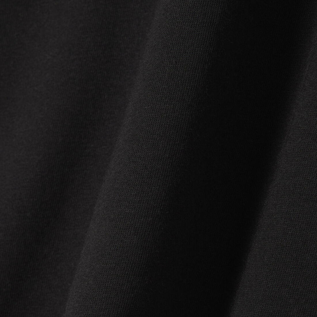 تي شيرت رياضي من القطن فائق الجفاف تي شيرت رياضي من القطن فائق الجفاف