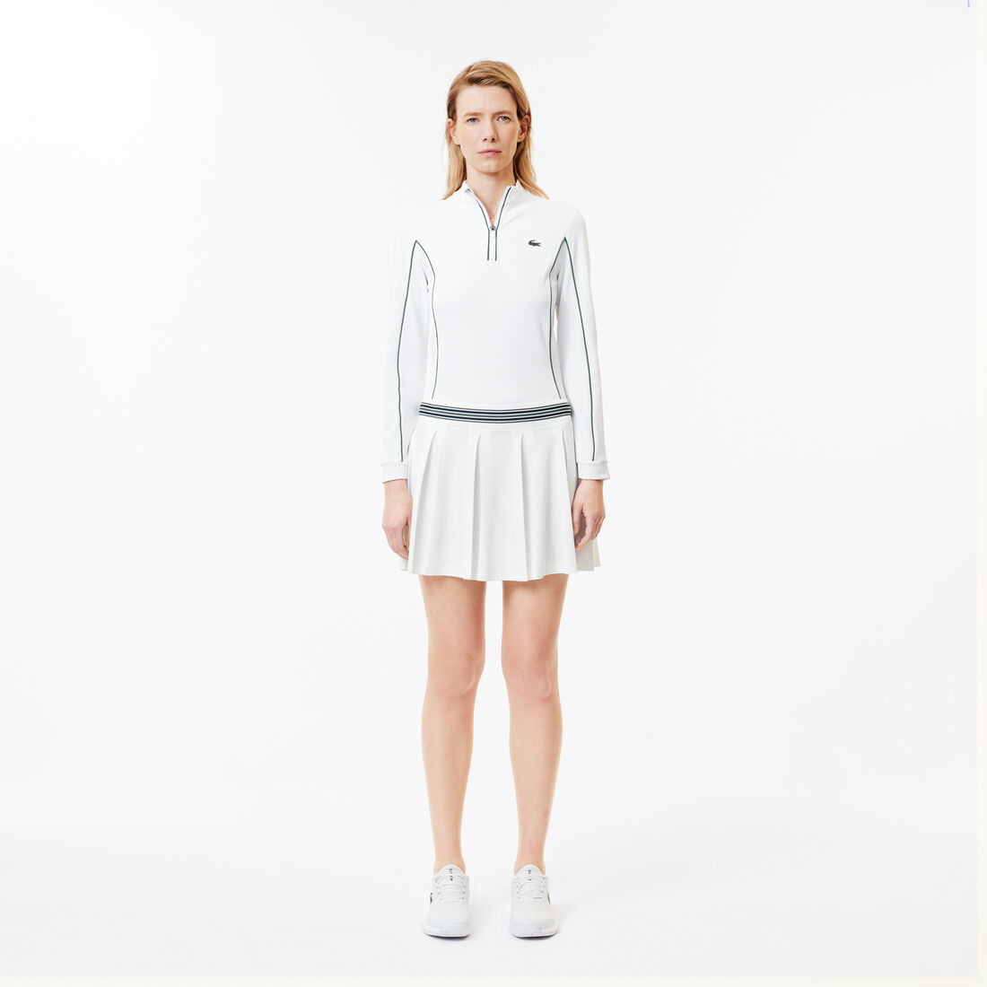 تنورة رياضية بيكيه مع بطانة