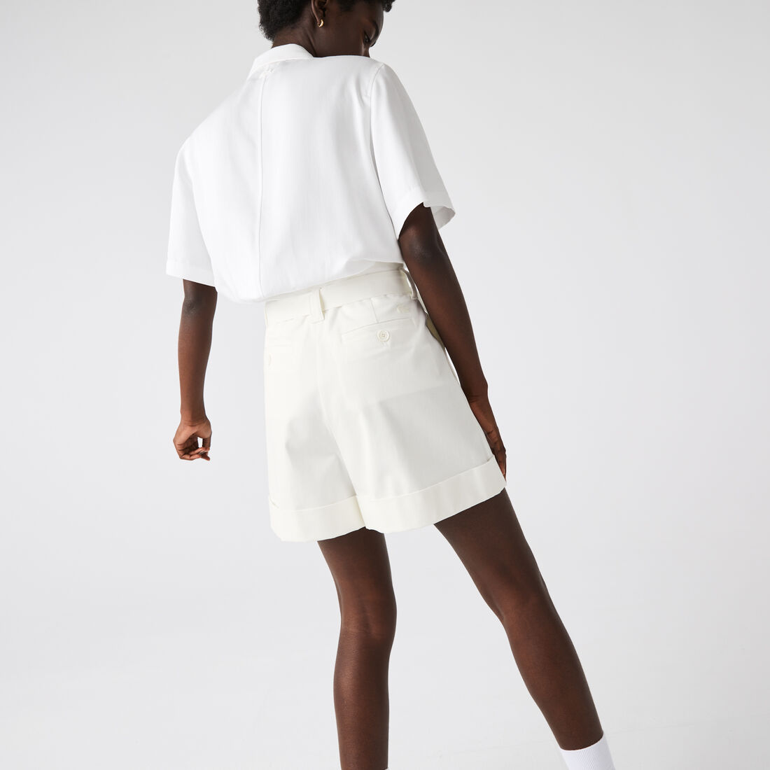 شورت برمودا قطن مطاطي بخصر مرتفع للنساء شورت برمودا قطن مطاطي بخصر مرتفع للنساء