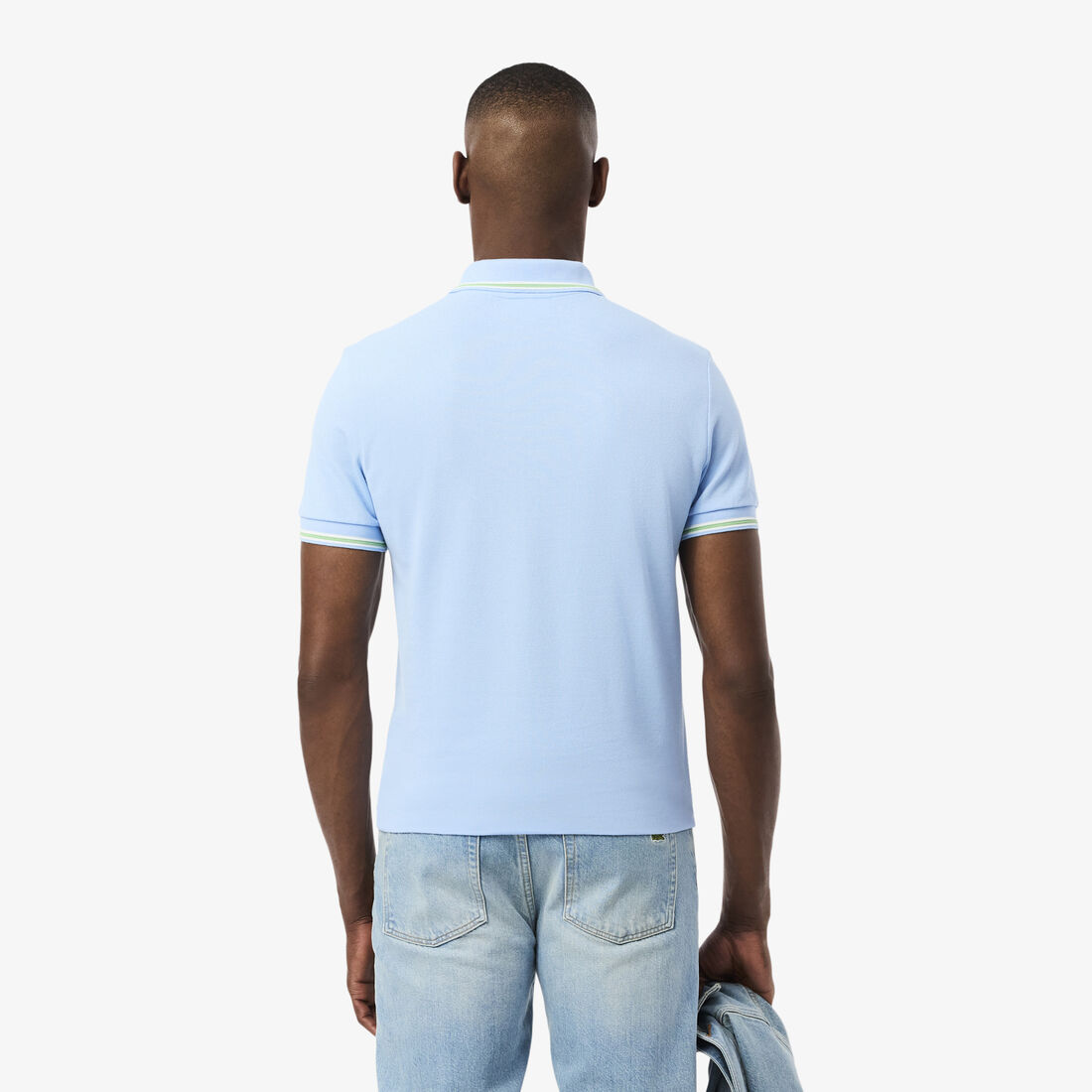 قميص بولو بقصّة عادية وتفاصيل بارزة L.12.12 قميص بولو بقصّة عادية وتفاصيل بارزة L.12.12