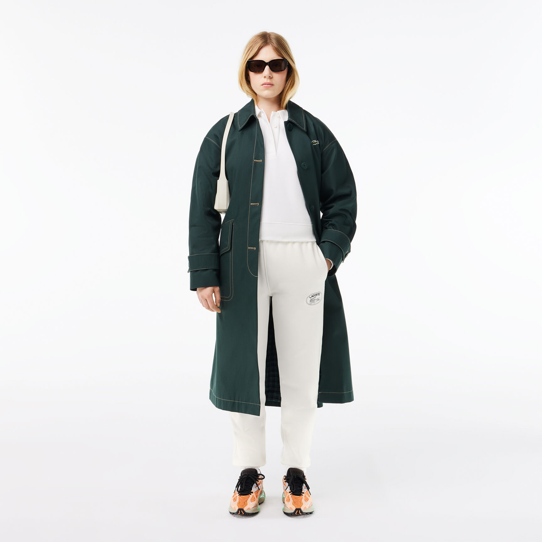 بنطال رياضي بنقشة شعار الماركة بنطال رياضي بنقشة شعار الماركة