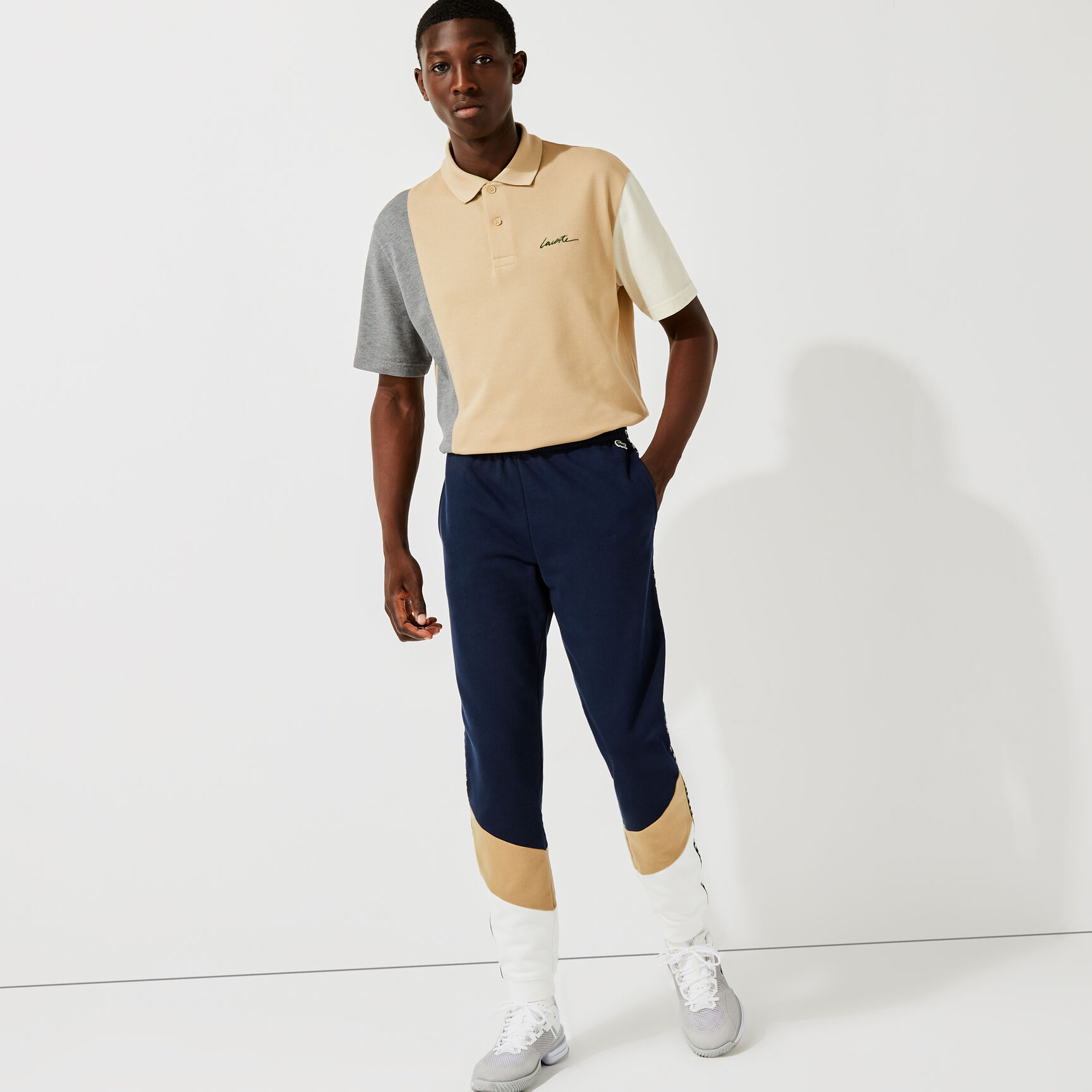 بنطلون رياضي رجالي من الصوف بألوان متباينة مخططة بنطلون رياضي رجالي من الصوف بألوان متباينة مخططة