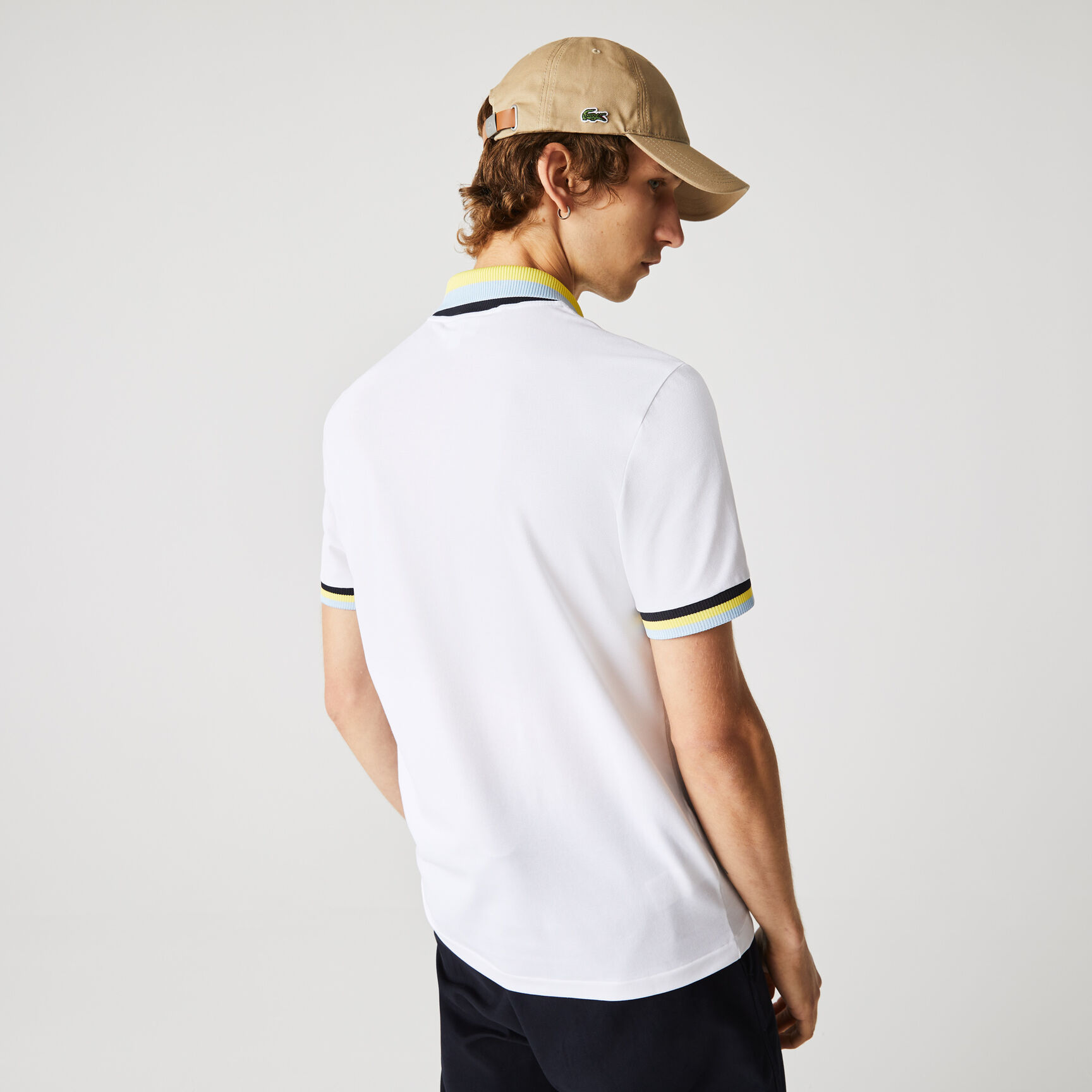 Men’s Lacoste Slim Fit Light Breathable Piqué Polo Men’s Lacoste Slim Fit Light Breathable Piqué Polo