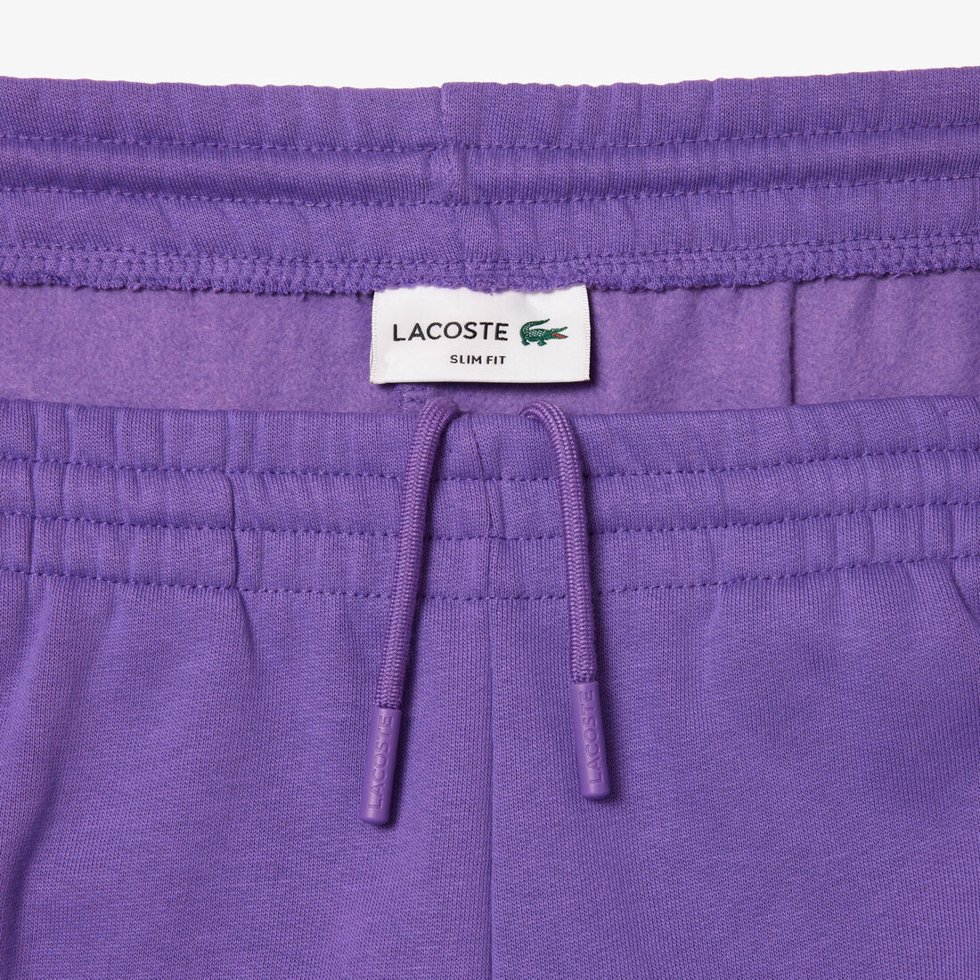 بنطال رياضي بقصة ضيقة بنطال رياضي بقصة ضيقة