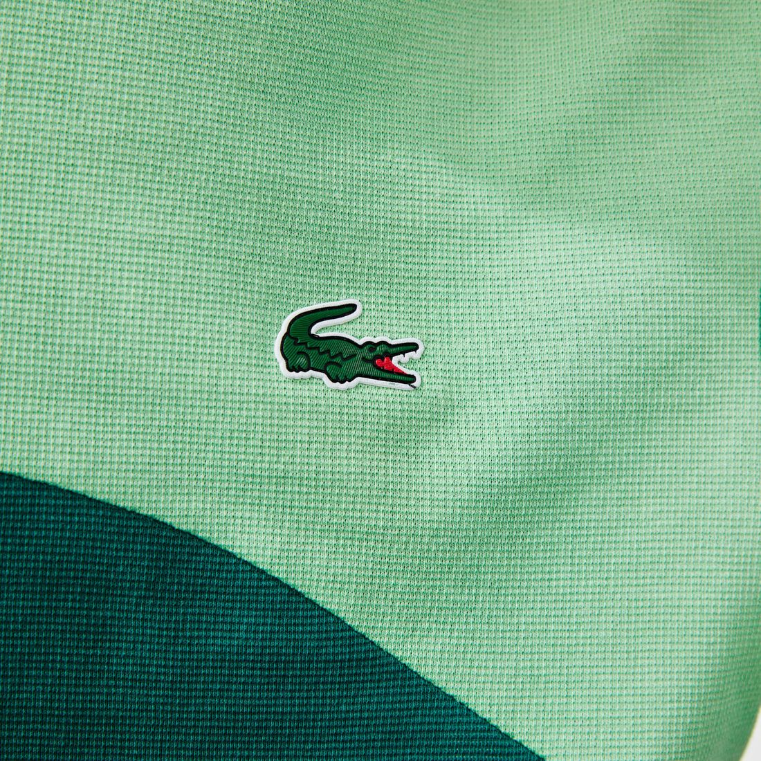 Men’s Lacoste SPORT Ultra-Light Colourblock Cotton Tennis T-shirt Men’s Lacoste SPORT Ultra-Light Colourblock Cotton Tennis T-shirt