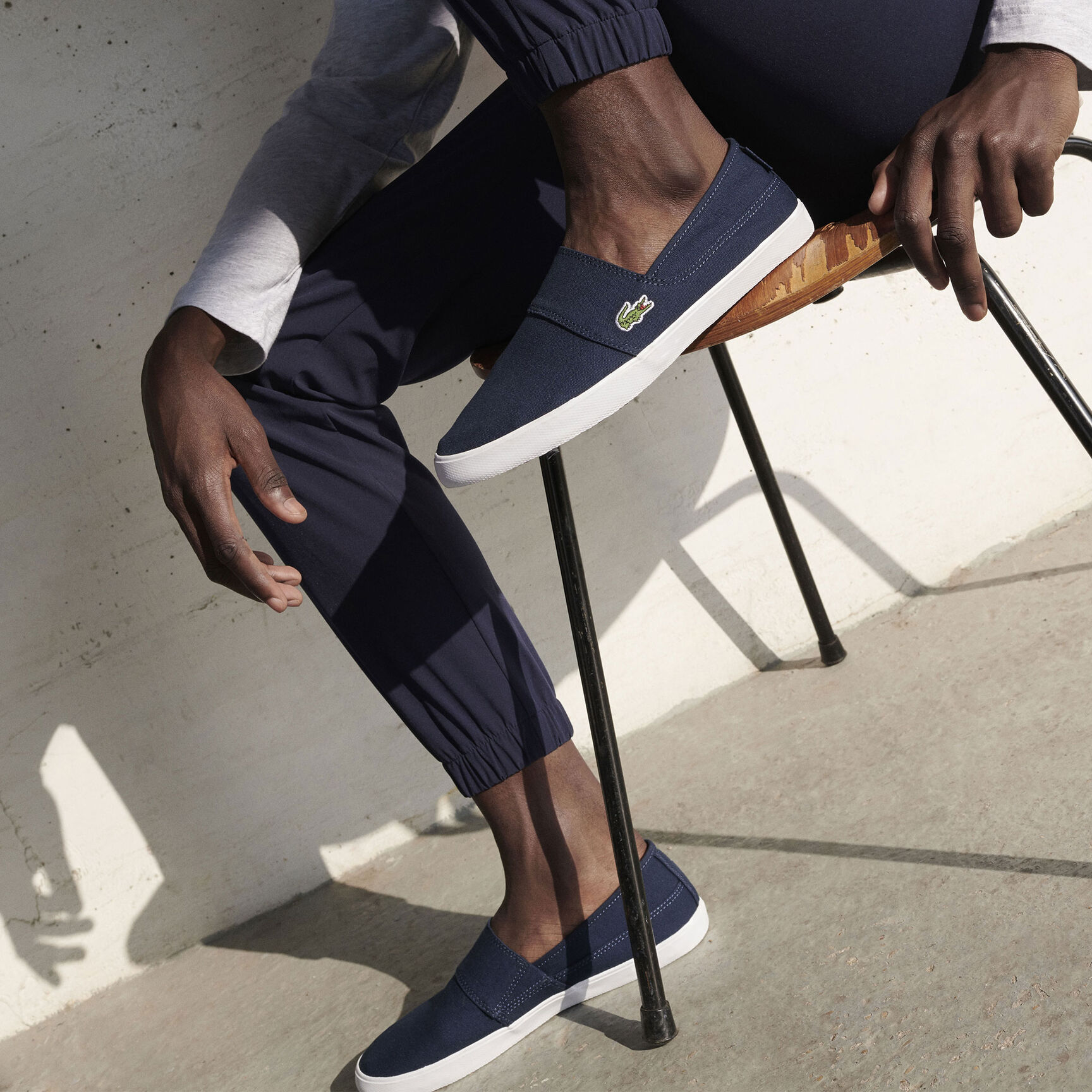 حذاء خفيف بدون كعب محيك من الكنفا من مجموعة Marice للرجال حذاء خفيف بدون كعب محيك من الكنفا من مجموعة Marice للرجال