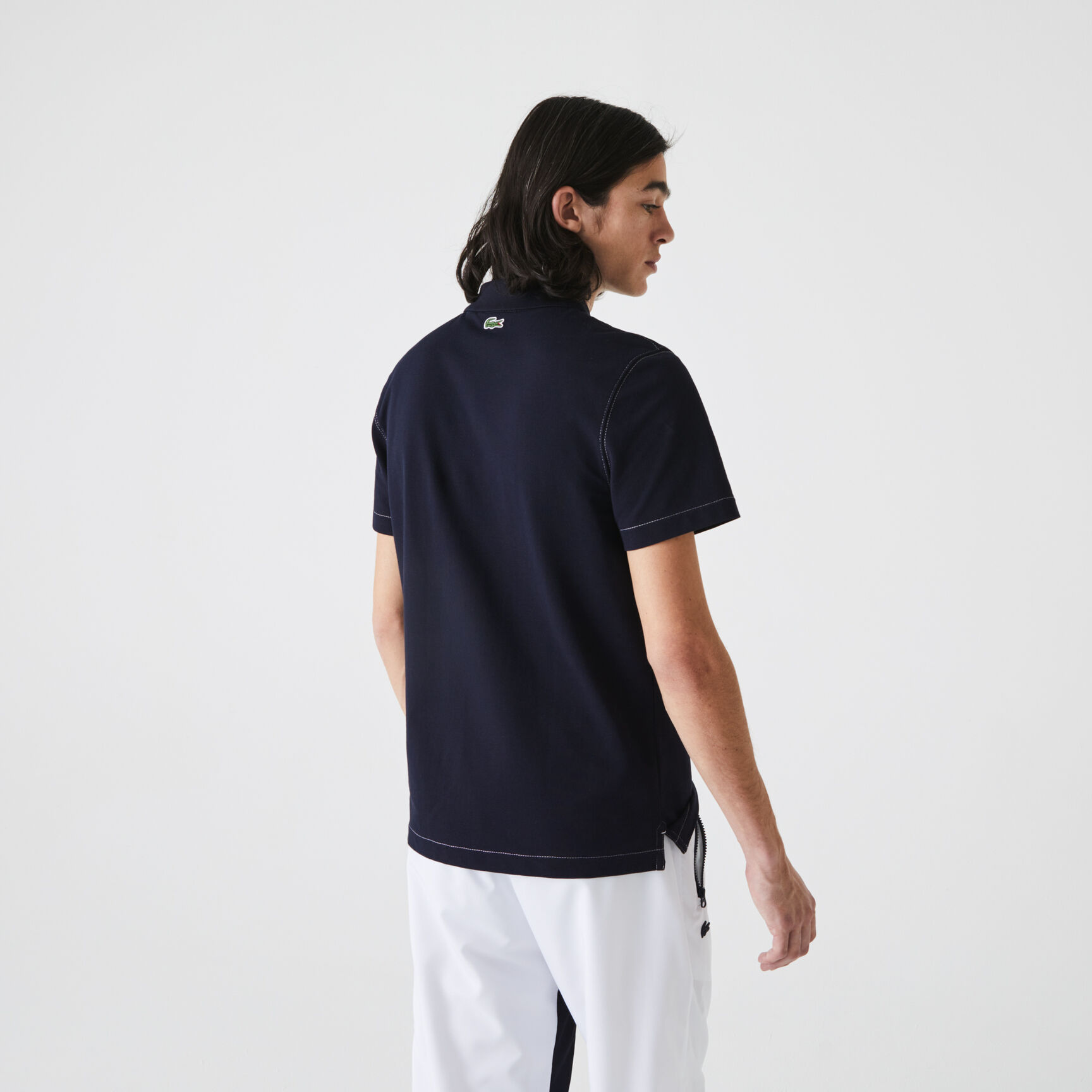 Men’s Lacoste Regular Fit Lettered Ultra-Light Knit Polo Shirt Men’s Lacoste Regular Fit Lettered Ultra-Light Knit Polo Shirt