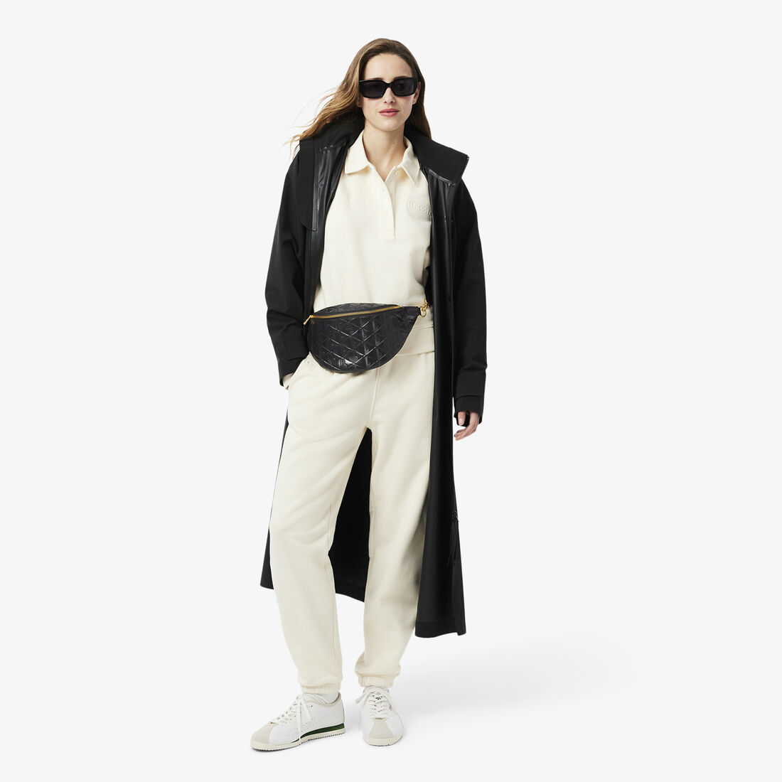 محفظة ماهيكي جلدية منقوشة محفظة ماهيكي جلدية منقوشة