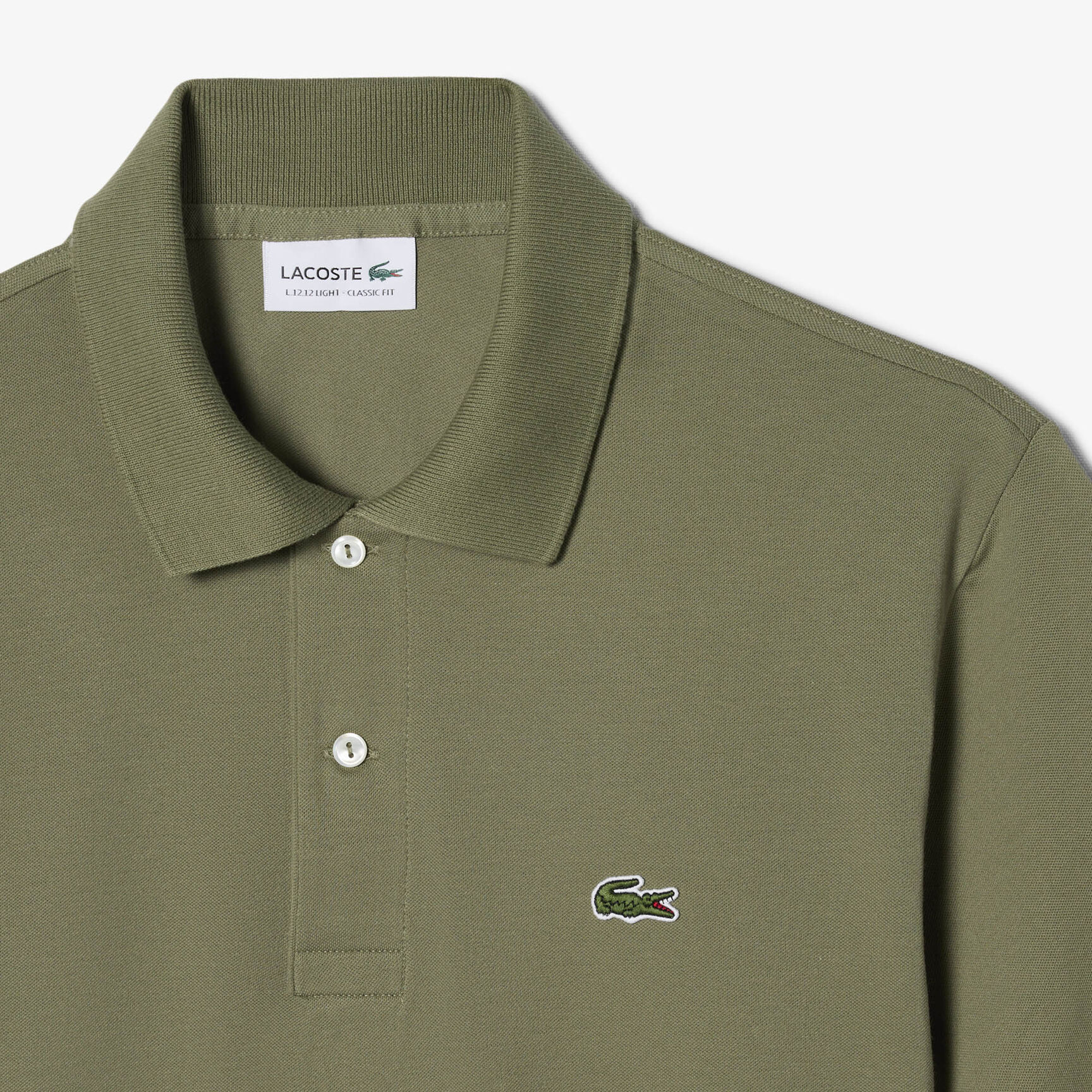 قميص بولو بيكيه خفيف بقصة كلاسيكية L.12.12