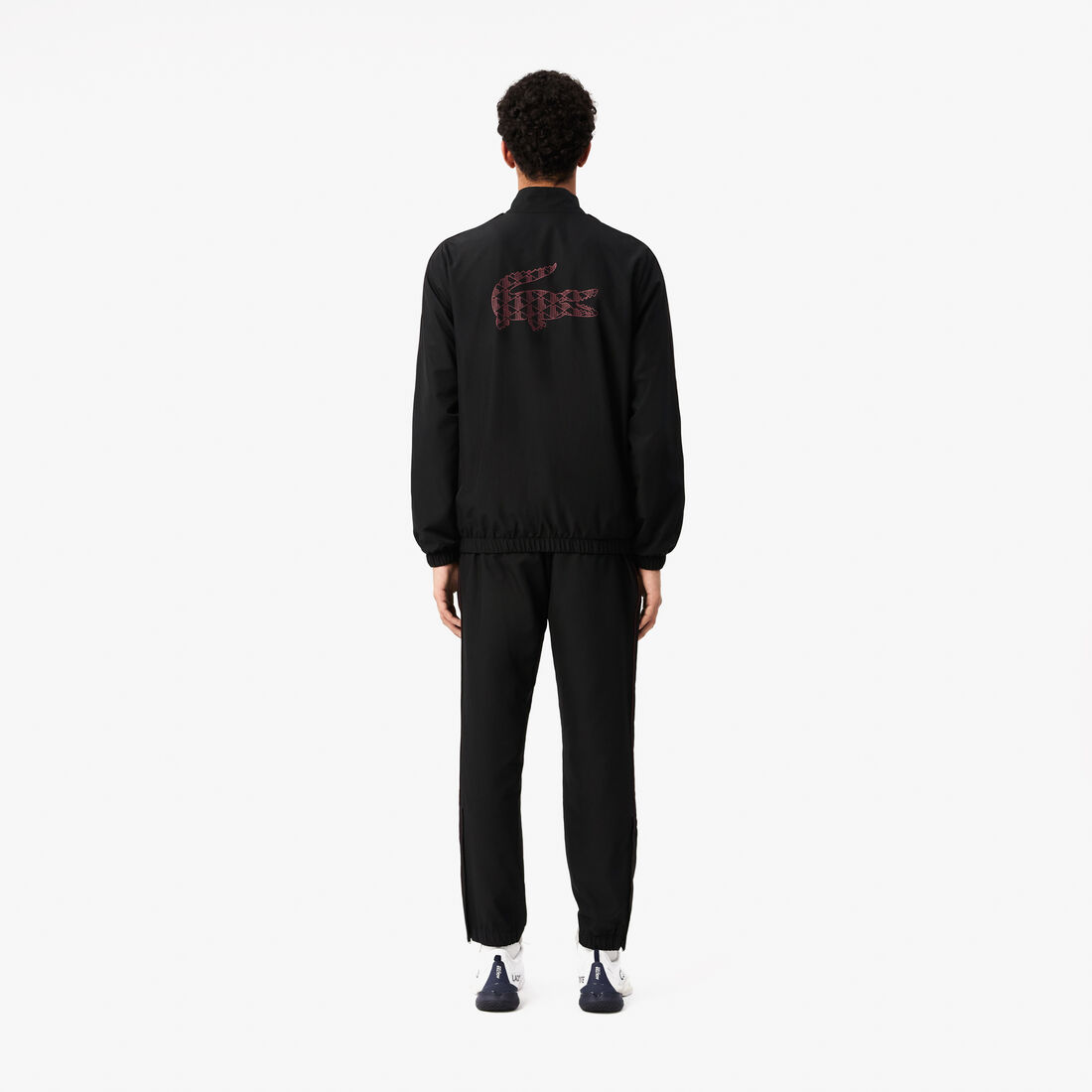 بدلة رياضية للتنس بدلة رياضية للتنس