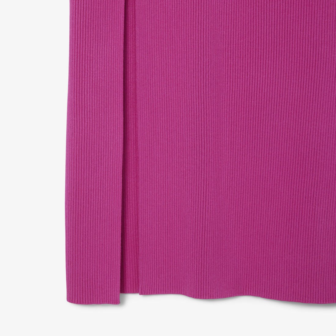 فستان طويل بدون درزات ومضلع فستان طويل بدون درزات ومضلع