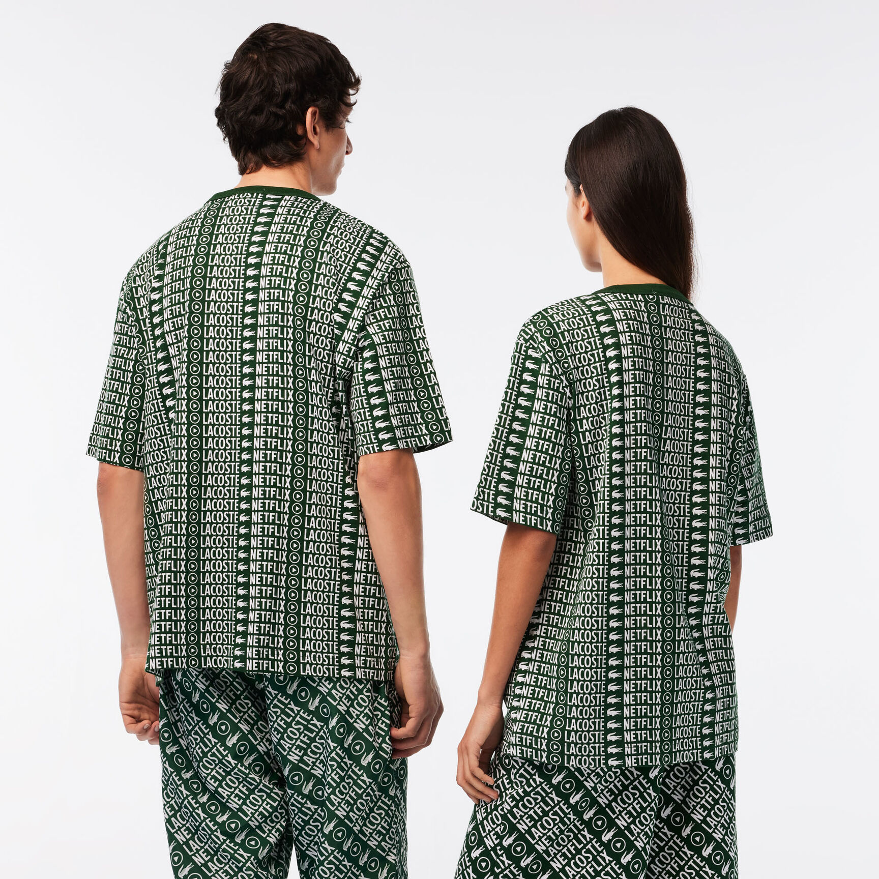 تيشيرت مطبوع بقصة فضفاضة للجنسين مجموعة Lacoste x Netflix