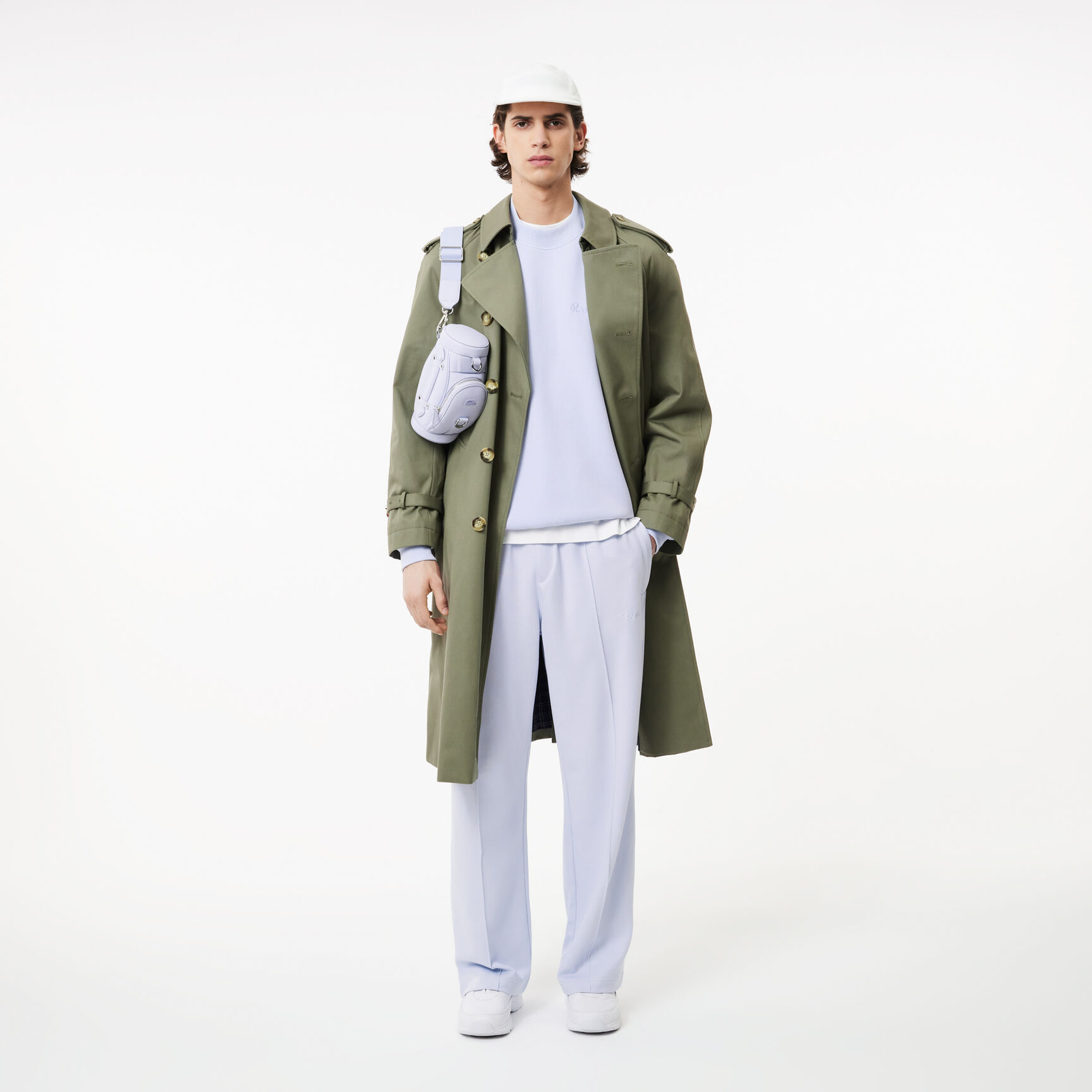 بنطال رياضي متشابك بقصّة فضفاضة