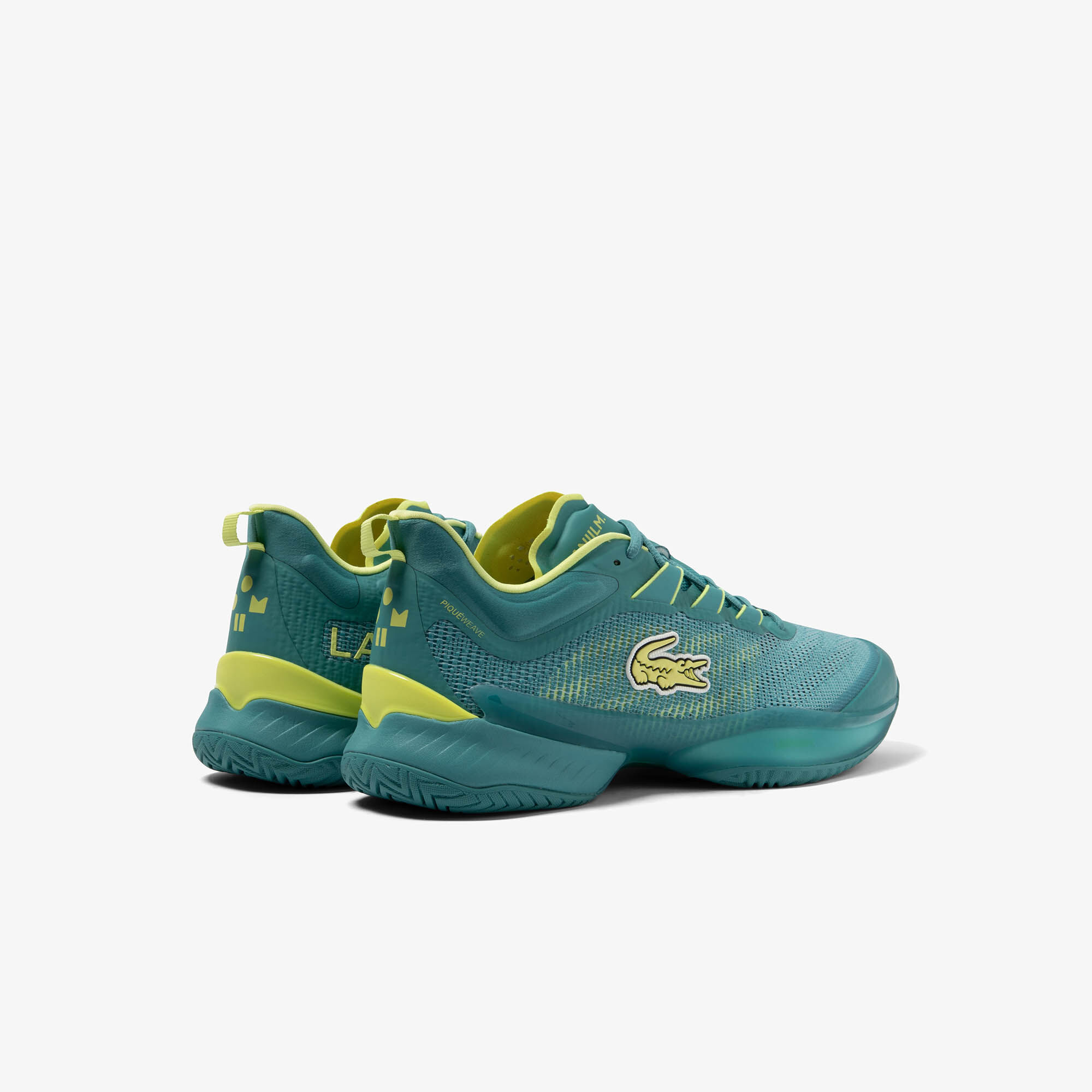 Tennis lacoste pas cher 2025