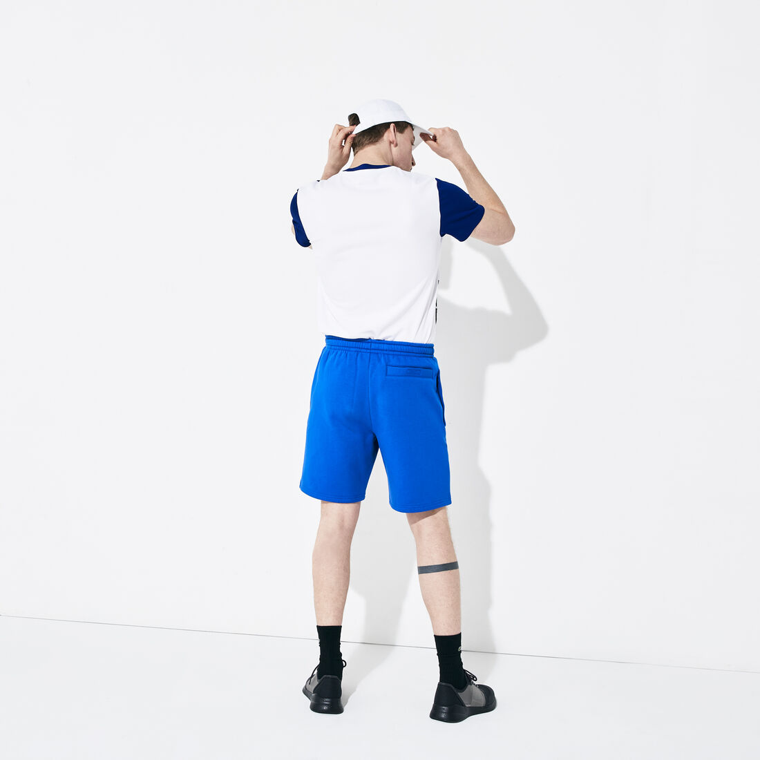 شورت من الصوف لرياضة التنس للرجال من مجموعة Lacoste SPORT شورت من الصوف لرياضة التنس للرجال من مجموعة Lacoste SPORT