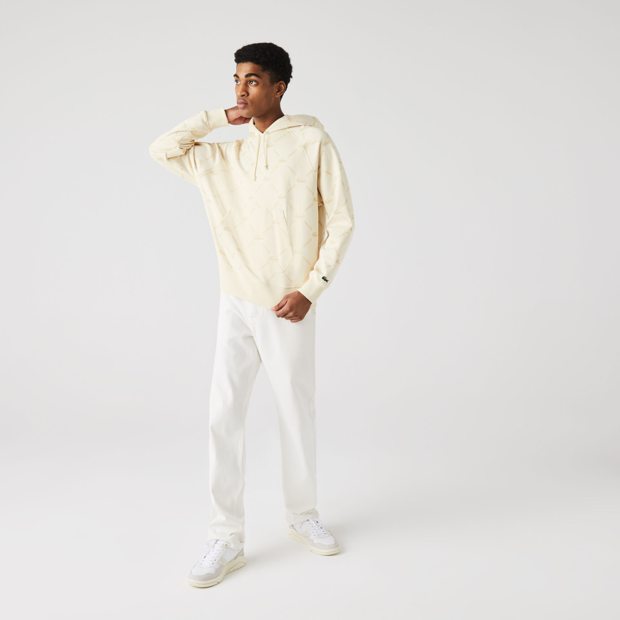 سويت شيرت قطني للجنسين بغطاء رأس وقصة فضفاضة ومونوغرام مجموعة Lacoste LIVE سويت شيرت قطني للجنسين بغطاء رأس وقصة فضفاضة ومونوغرام مجموعة Lacoste LIVE