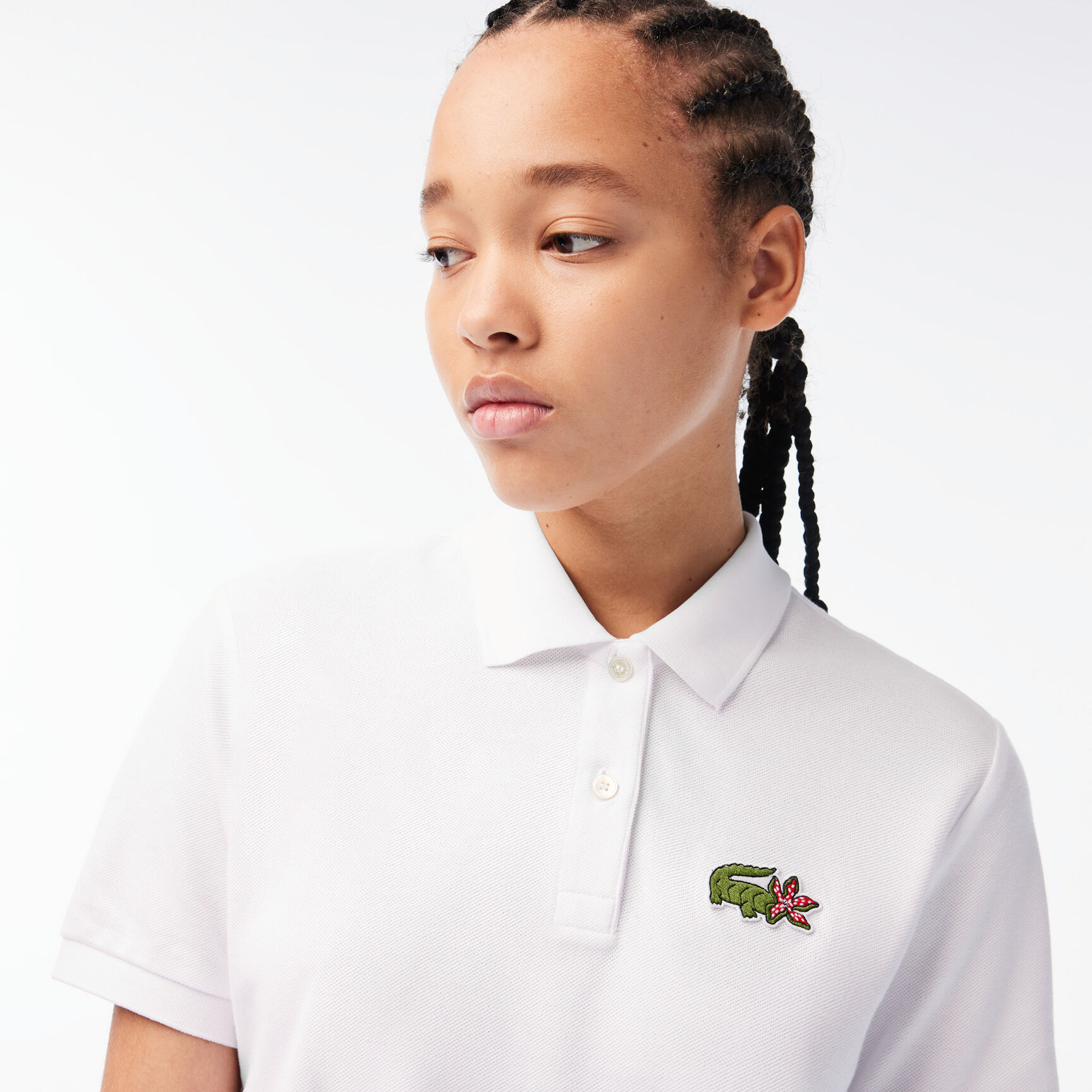 تيشيرت بولو بطبعة تمساح للنساء مجموعة Lacoste x Netflix