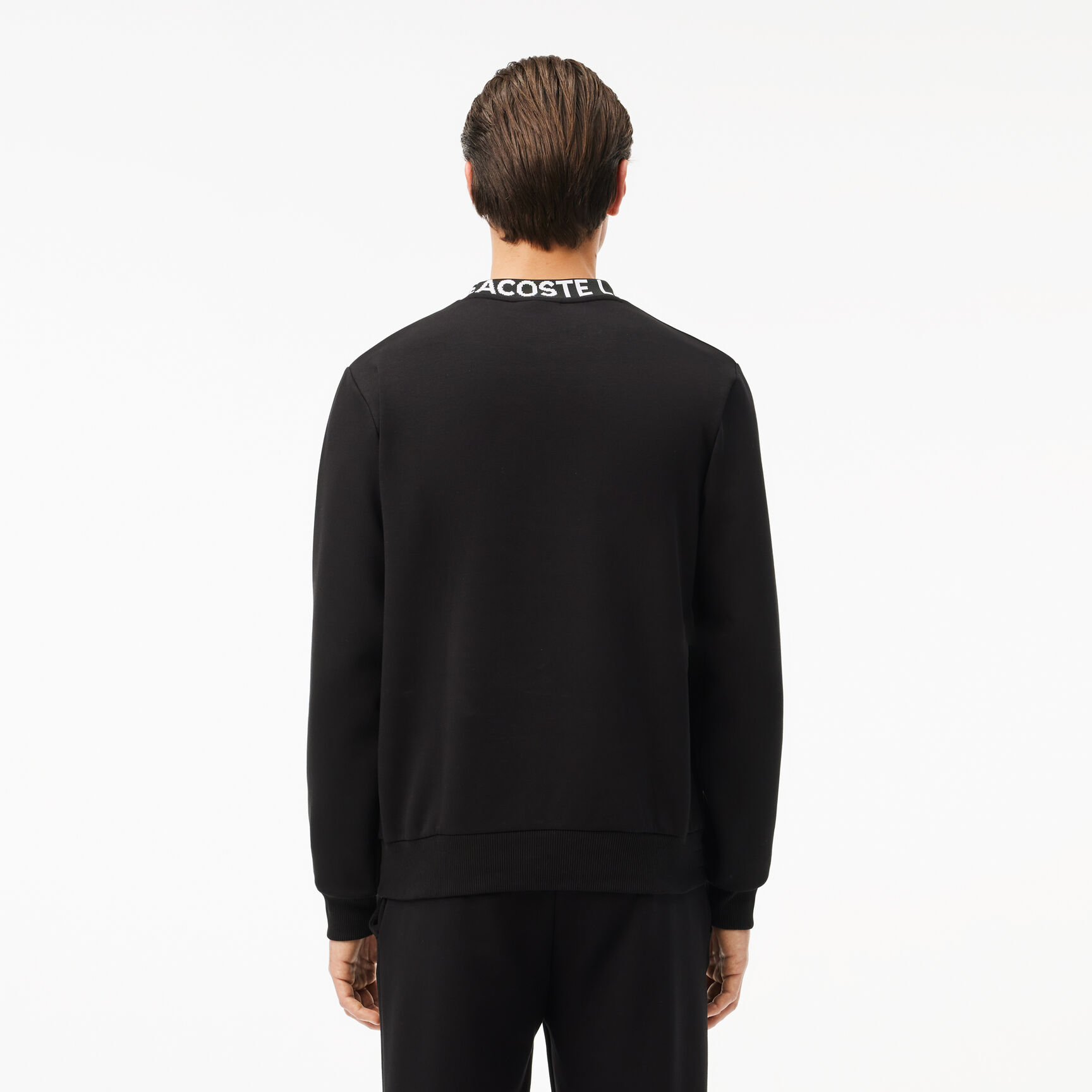 سويت شيرت بياقة جاكار وشعار الماركة بوجهين سويت شيرت بياقة جاكار وشعار الماركة بوجهين