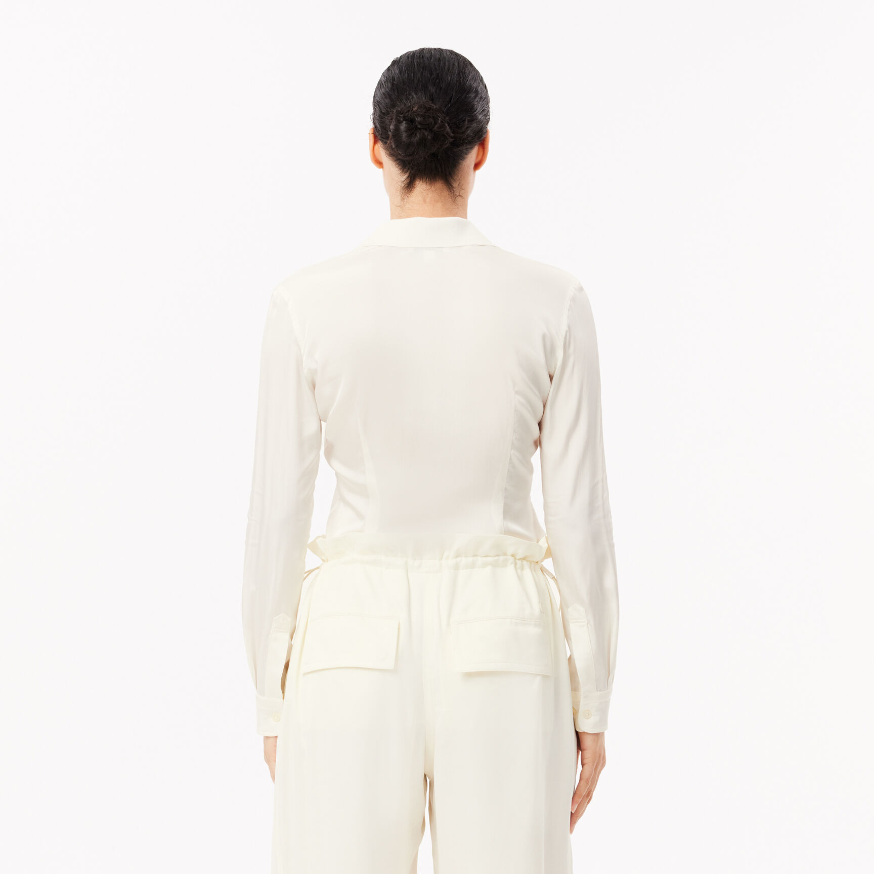 قميص بياقة مضلعة قميص بياقة مضلعة