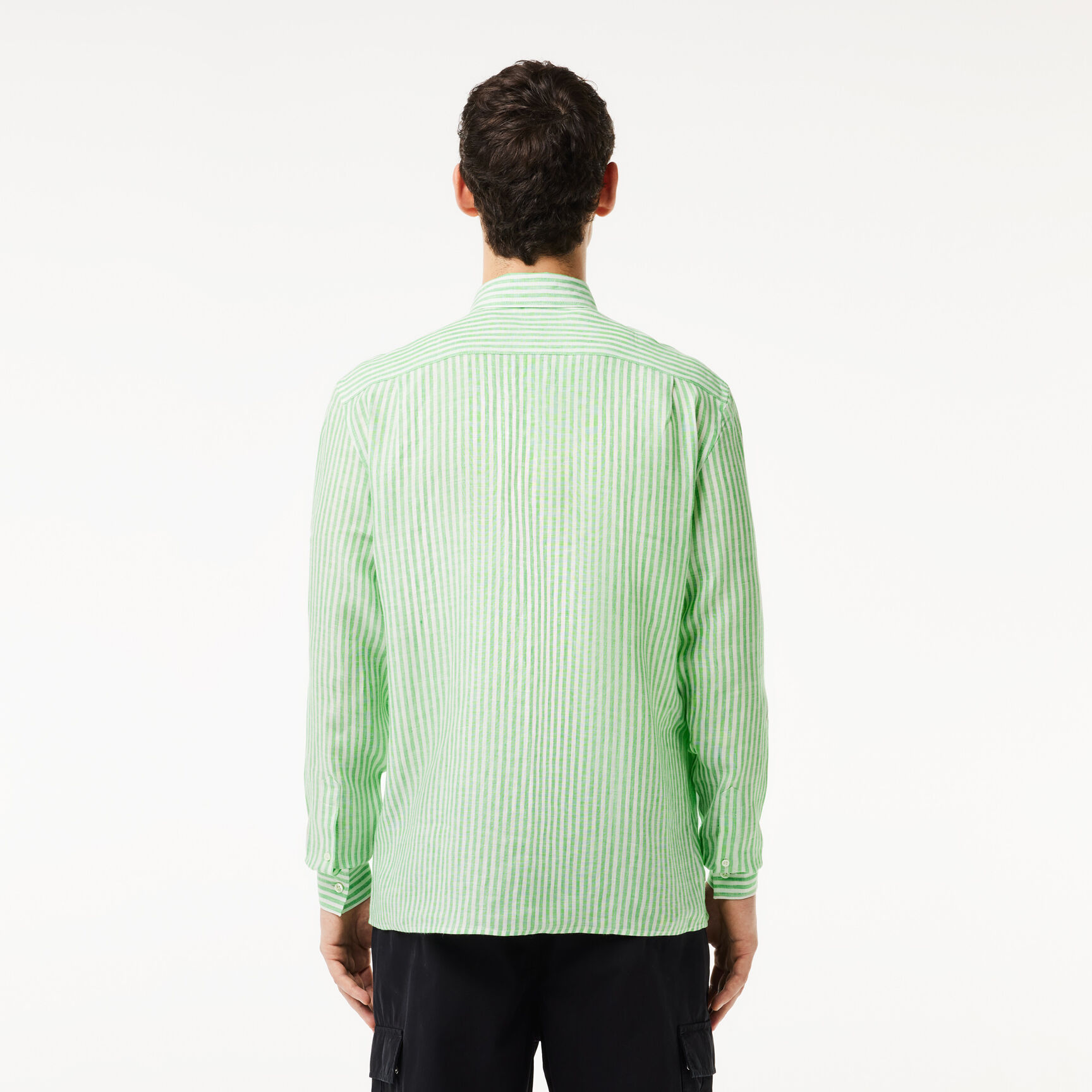 قميص كتان مخطط بقصّة عادية قميص كتان مخطط بقصّة عادية