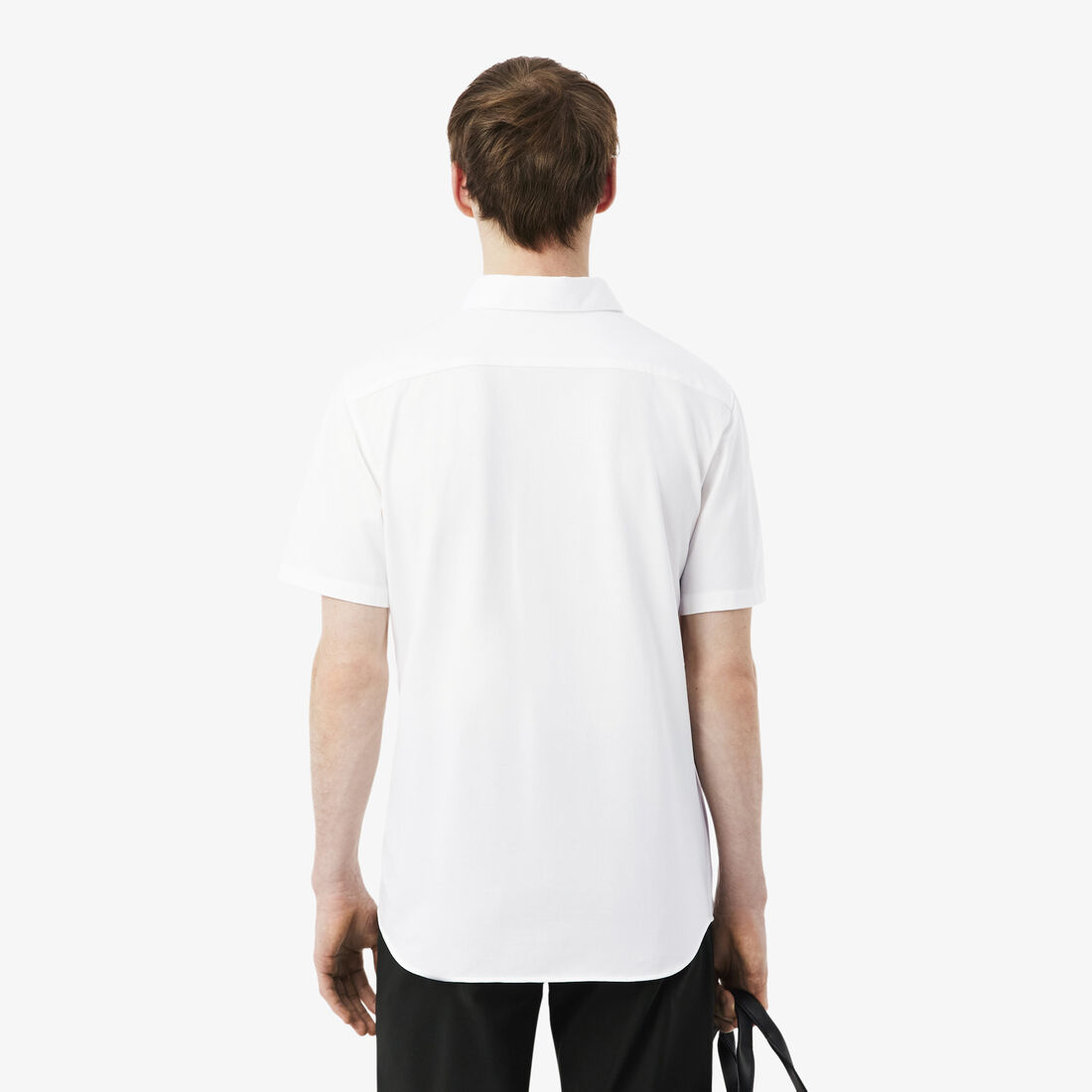 قميص ضيق بأكمام قصيرة قميص ضيق بأكمام قصيرة