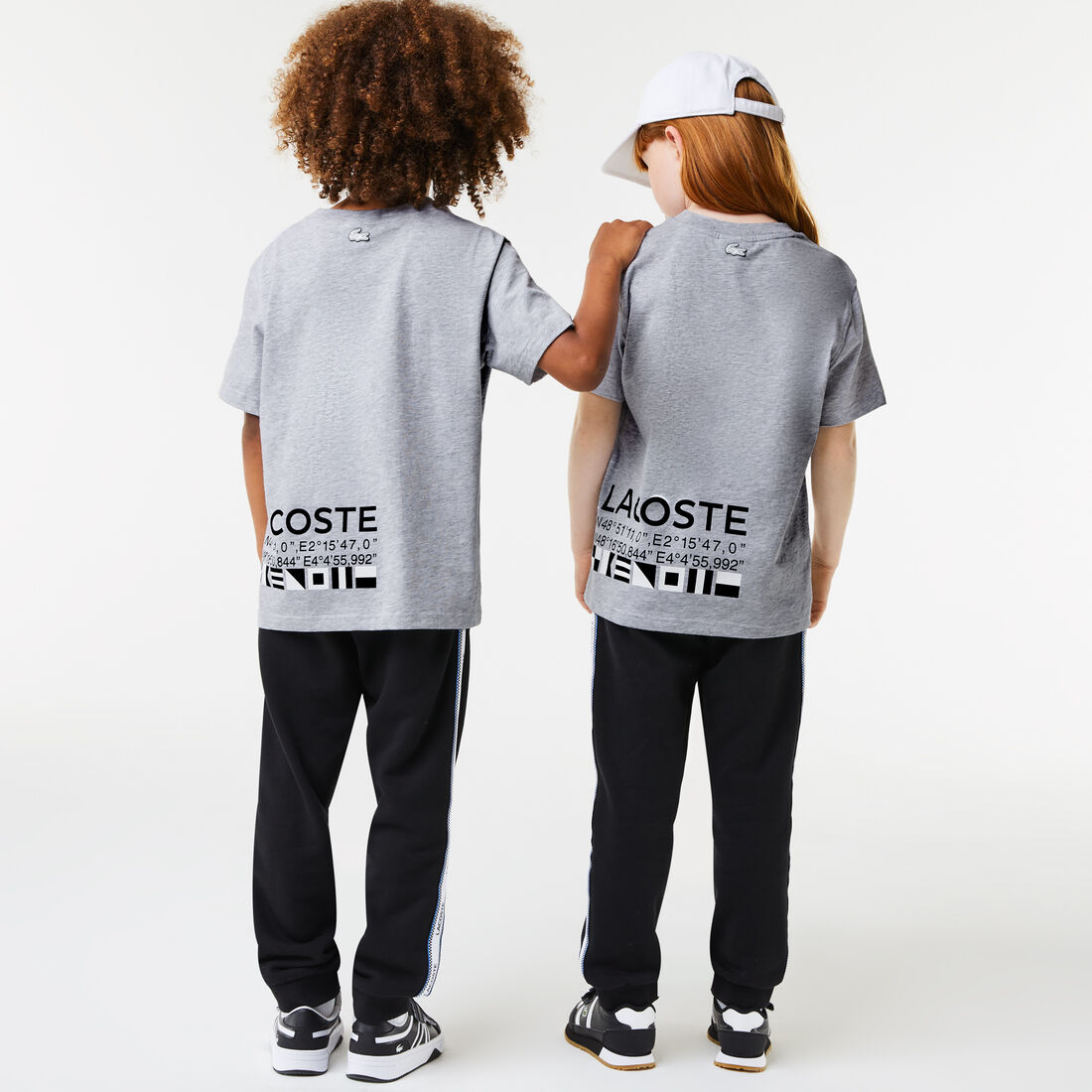 تيشيرت لاكوست فضفاض بتصميم مستوحى من عالم البحار للأطفال تيشيرت لاكوست فضفاض بتصميم مستوحى من عالم البحار للأطفال