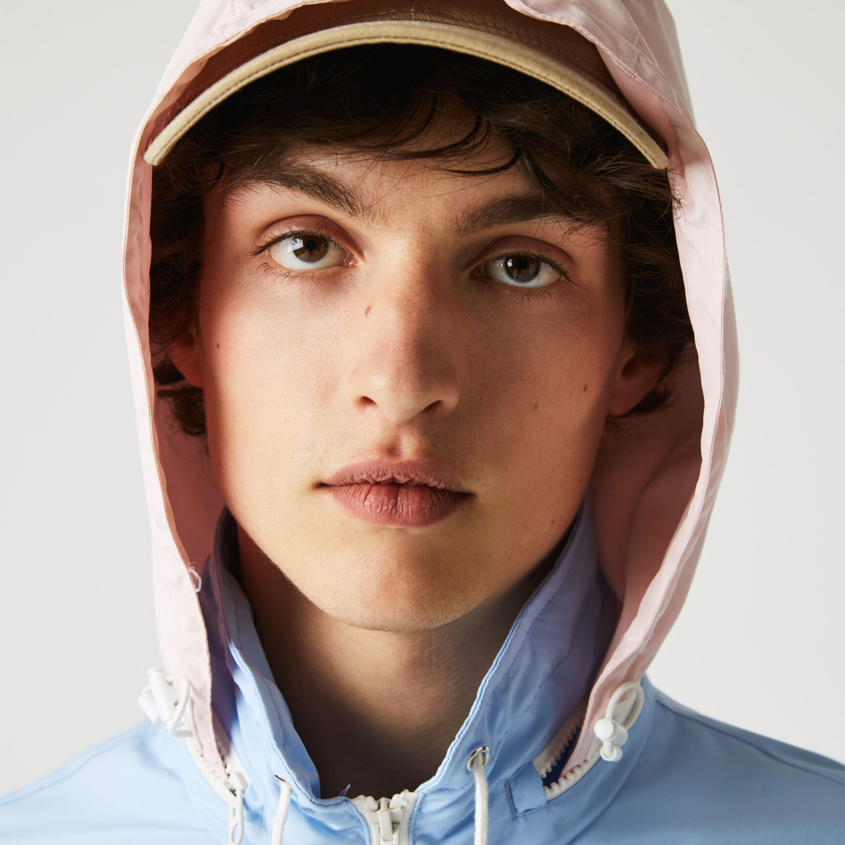 سترة رجالية مخفية ذات غطاء للرأس مقاومة للماء سترة رجالية مخفية ذات غطاء للرأس مقاومة للماء