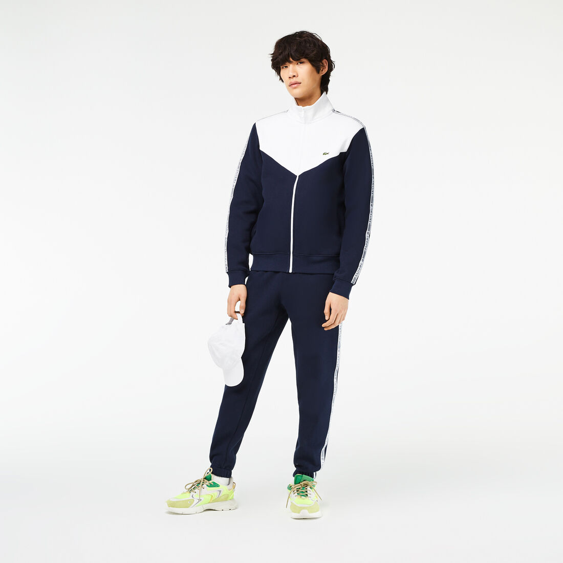 بنطال رياضي لاكوست مخطط بشعار الماركة للرجال بنطال رياضي لاكوست مخطط بشعار الماركة للرجال