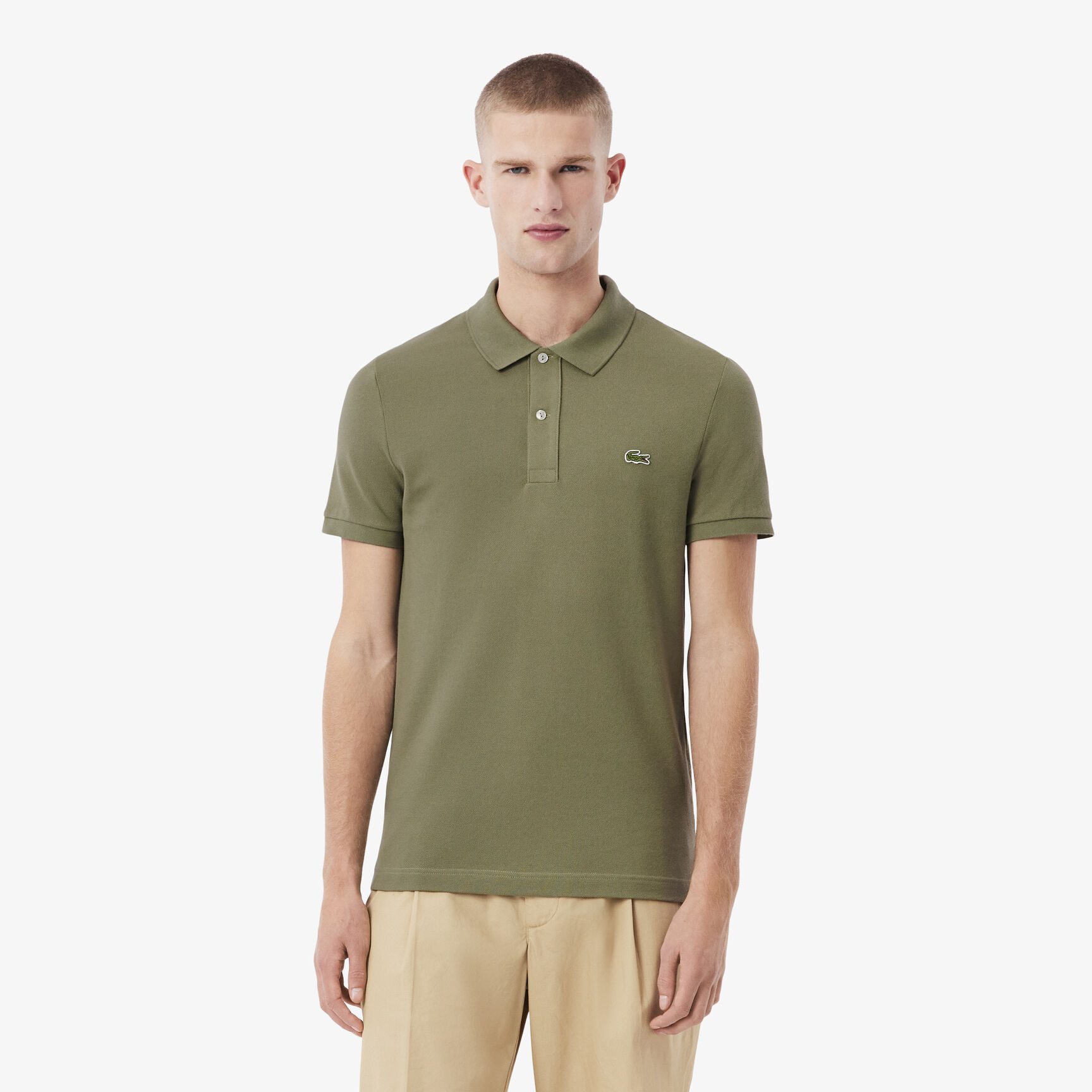 قميص بولو بيكيه بقصة ضيقة L.12.12 قميص بولو بيكيه بقصة ضيقة L.12.12