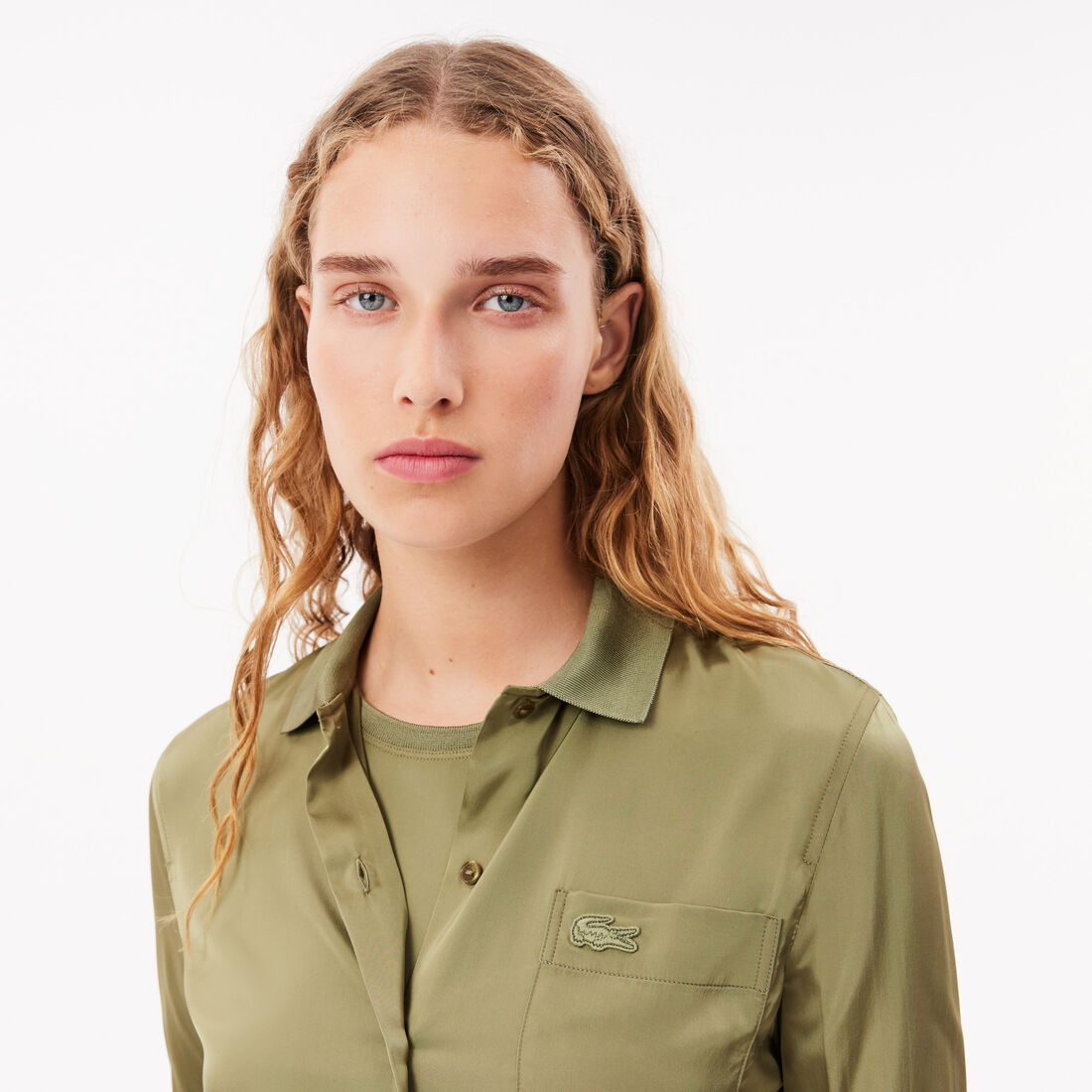 قميص بياقة مضلعة قميص بياقة مضلعة