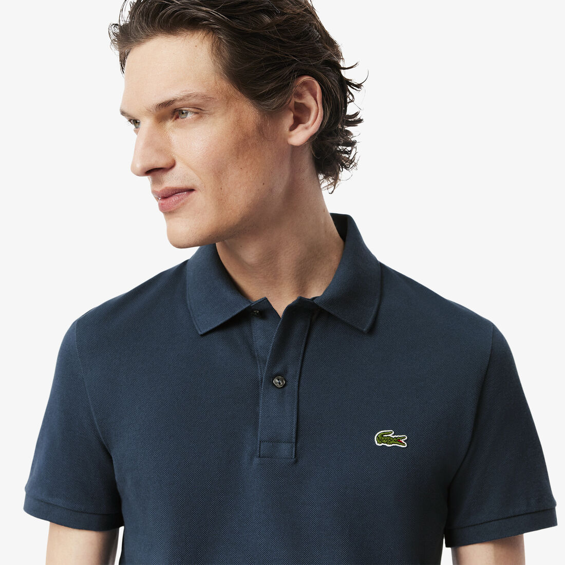 قميص بولو بيكيه بقصة ضيقة L.12.12 قميص بولو بيكيه بقصة ضيقة L.12.12