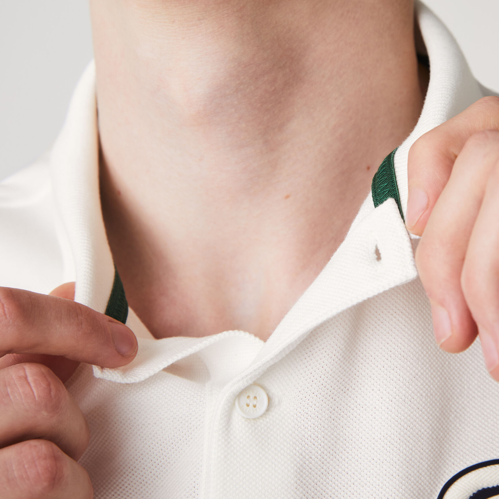 قميص بولو بيكيه القطن قصة عادية للرجال مع شارة من تراث العلامة قميص بولو بيكيه القطن قصة عادية للرجال مع شارة من تراث العلامة